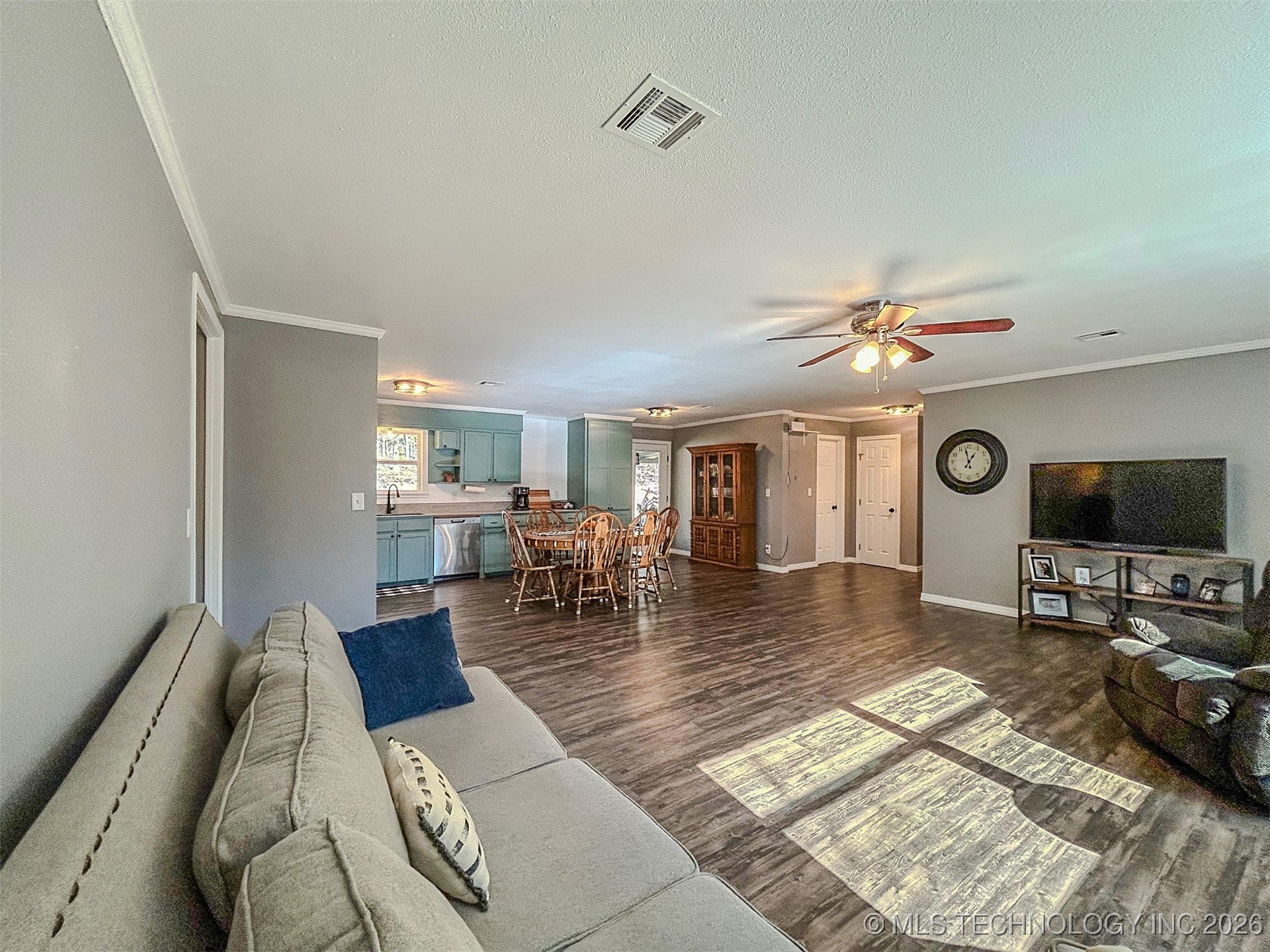 187602 N 4138 Road Property Photo 3