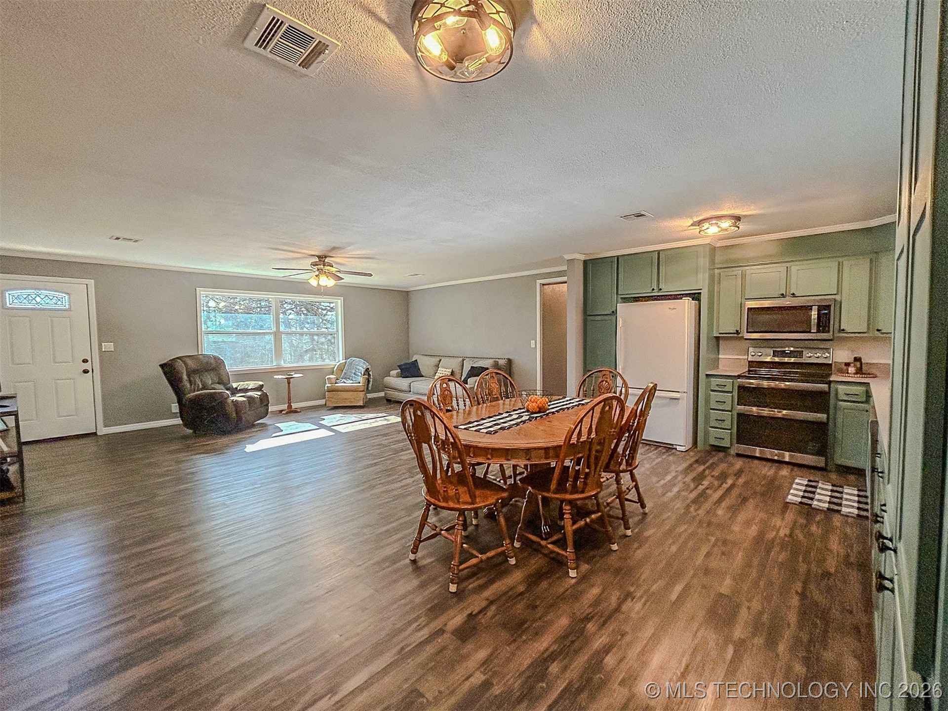 187602 N 4138 Road Property Photo 4