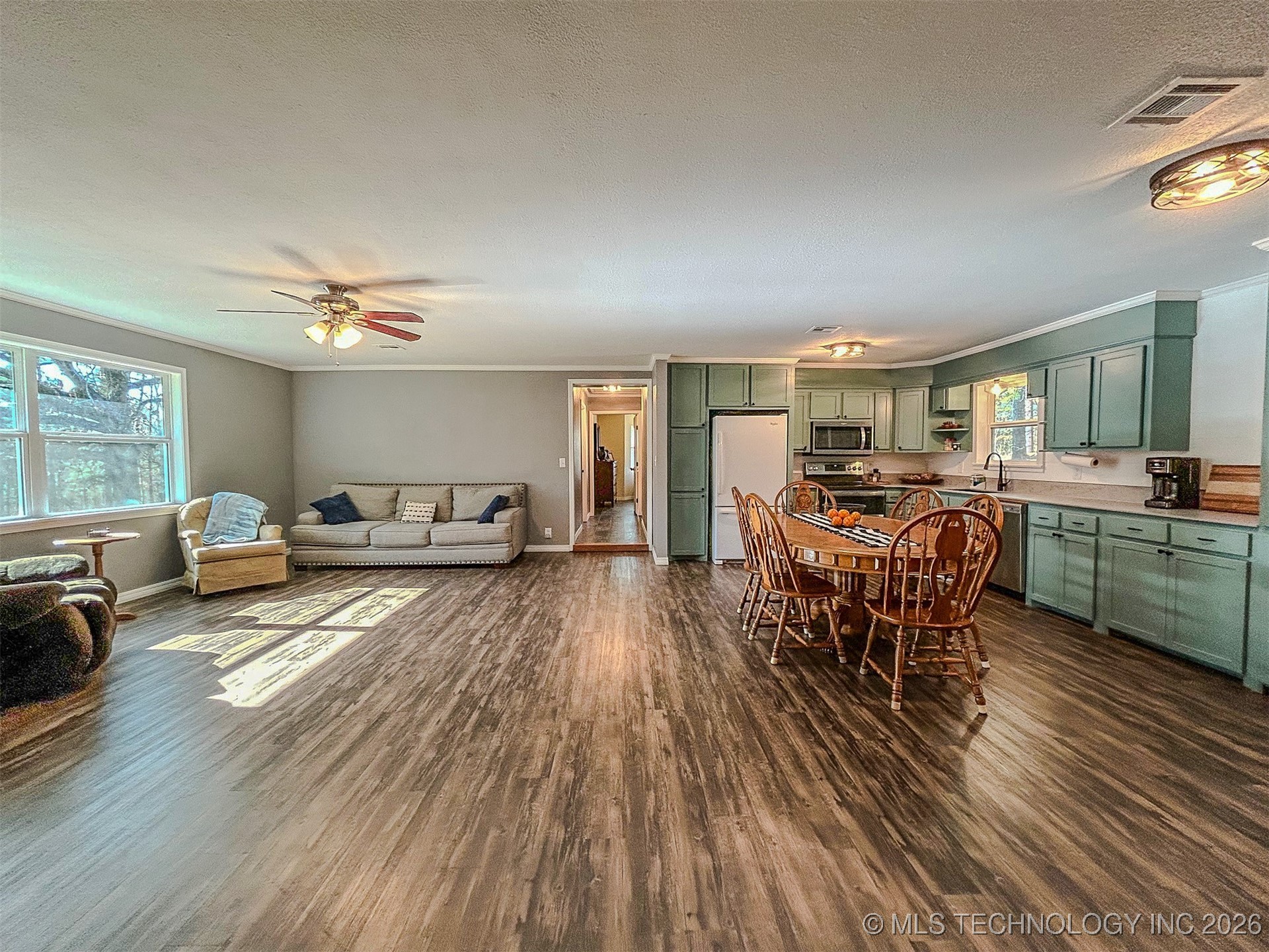 187602 N 4138 Road Property Photo 9