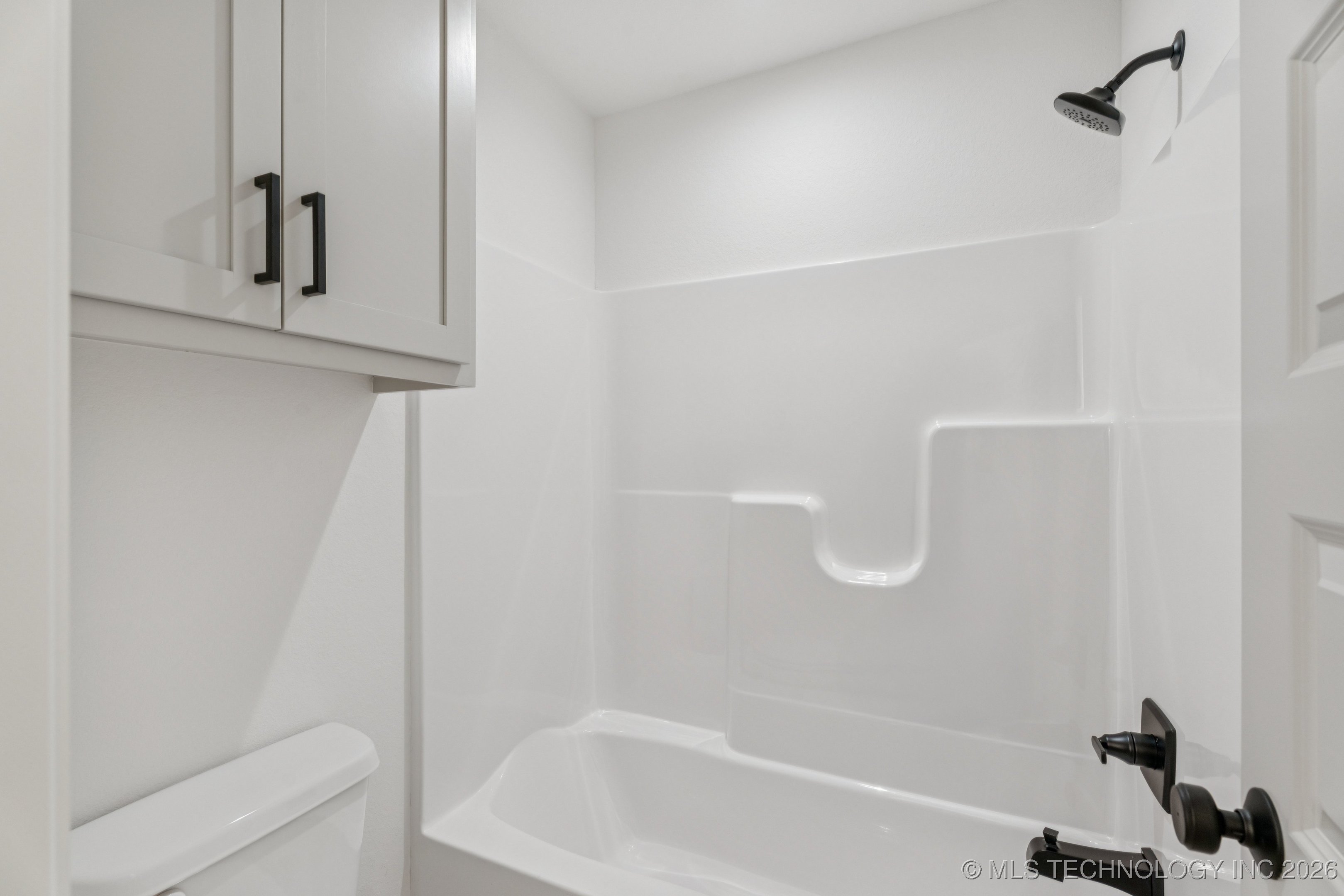 2411 W Birmingham Place Property Photo 33