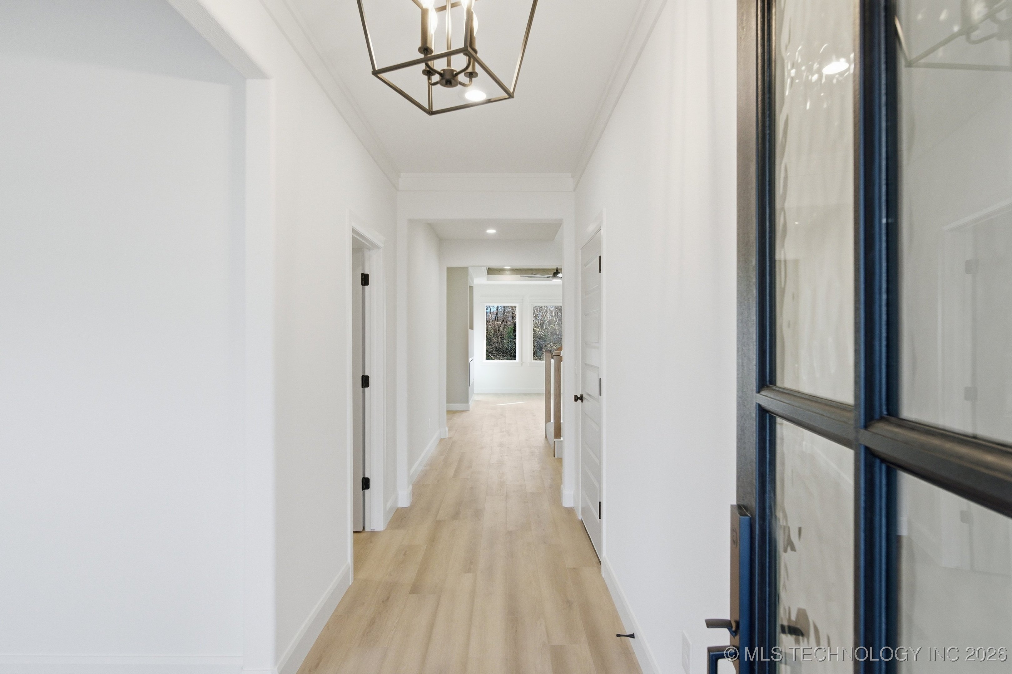 2509 W Charleston Street Property Photo 6