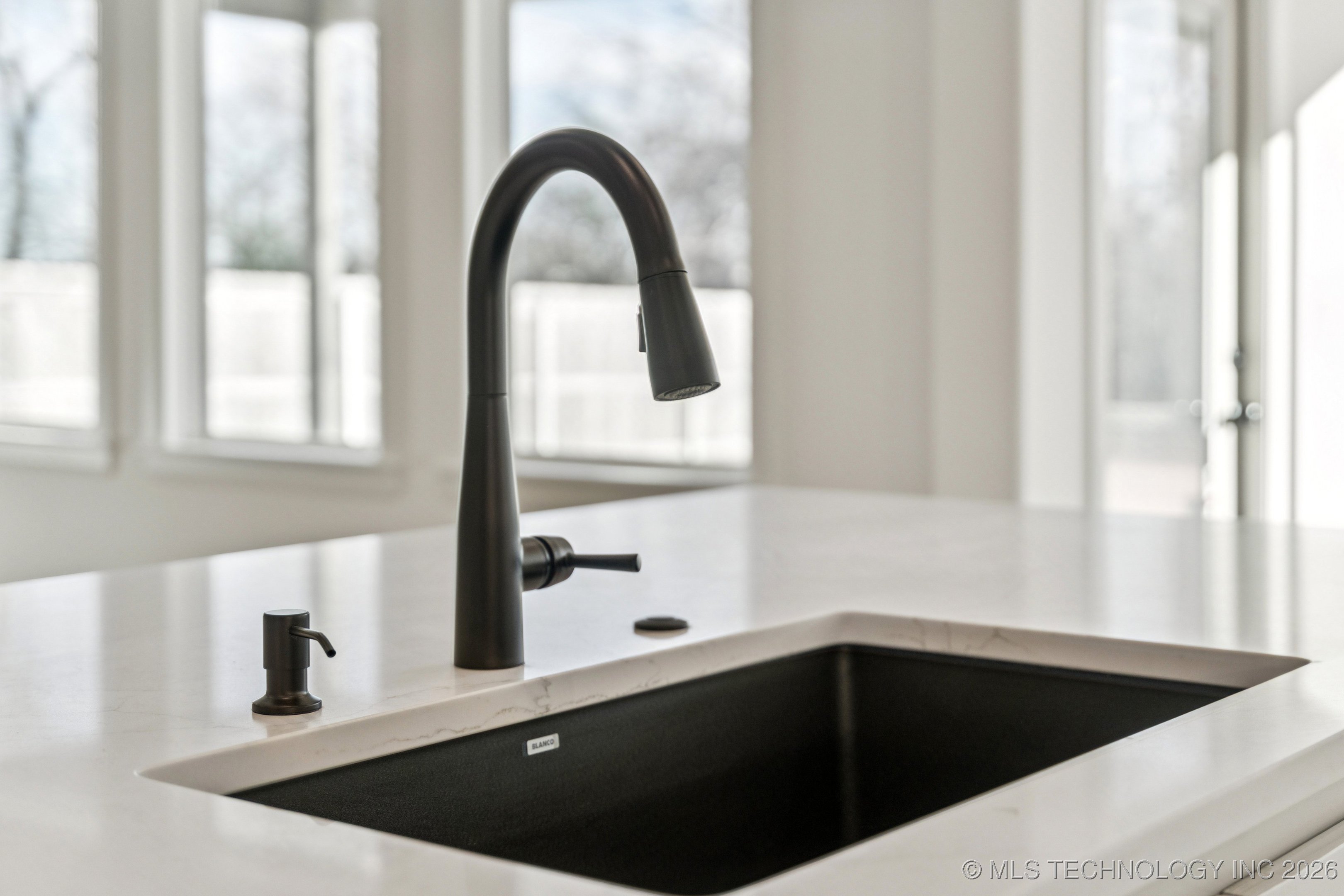 2509 W Charleston Street Property Photo 12