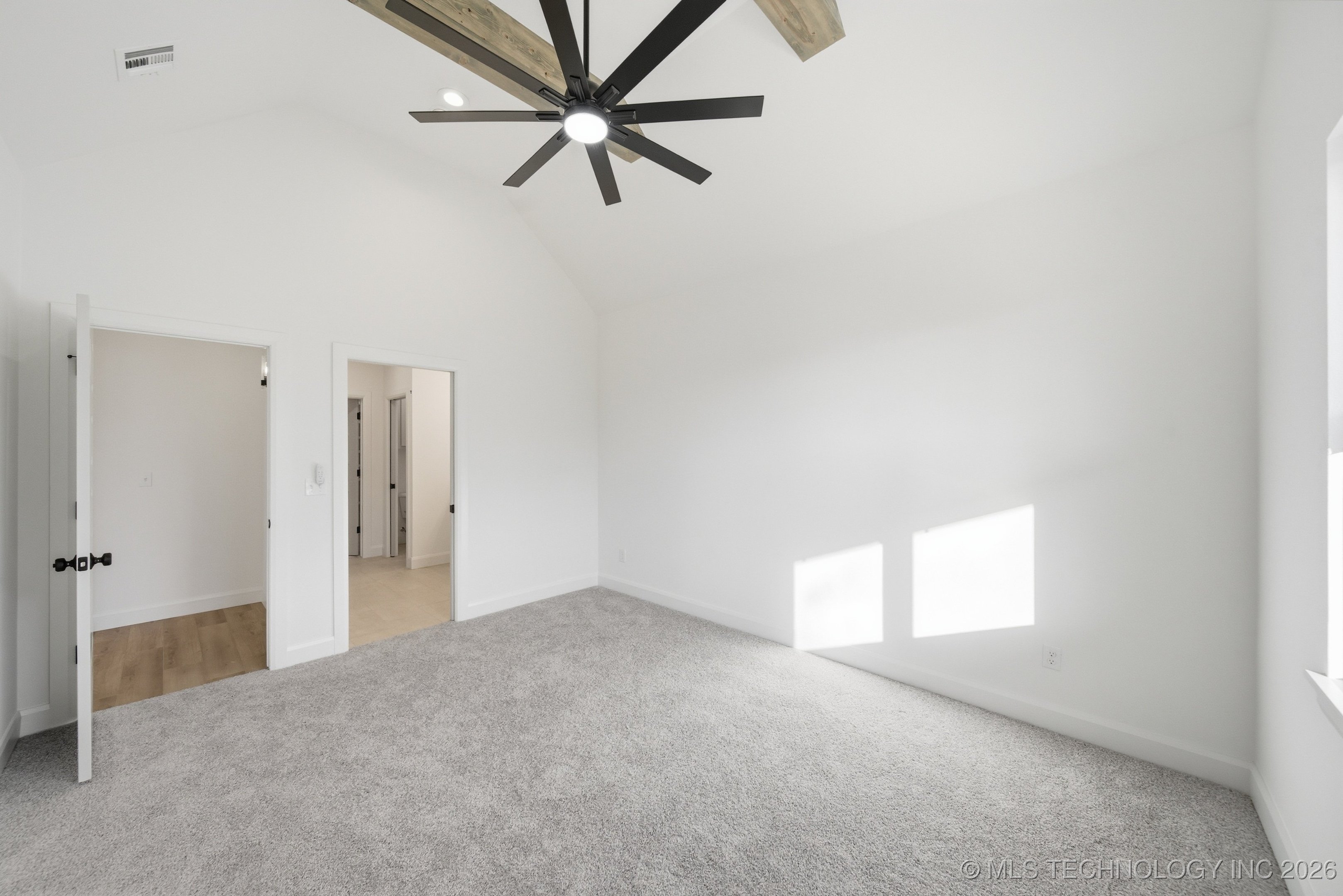 2509 W Charleston Street Property Photo 17