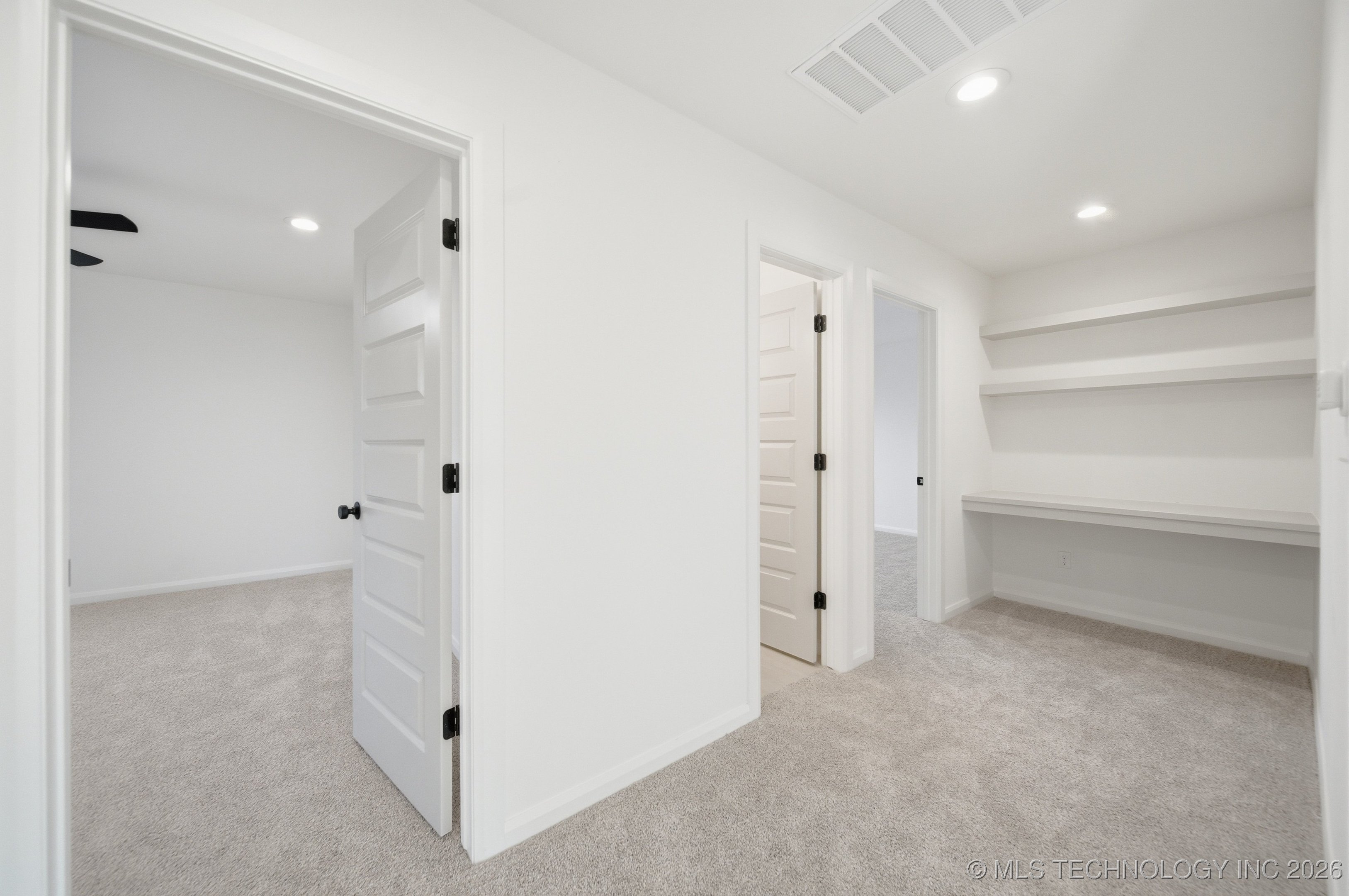 2509 W Charleston Street Property Photo 30