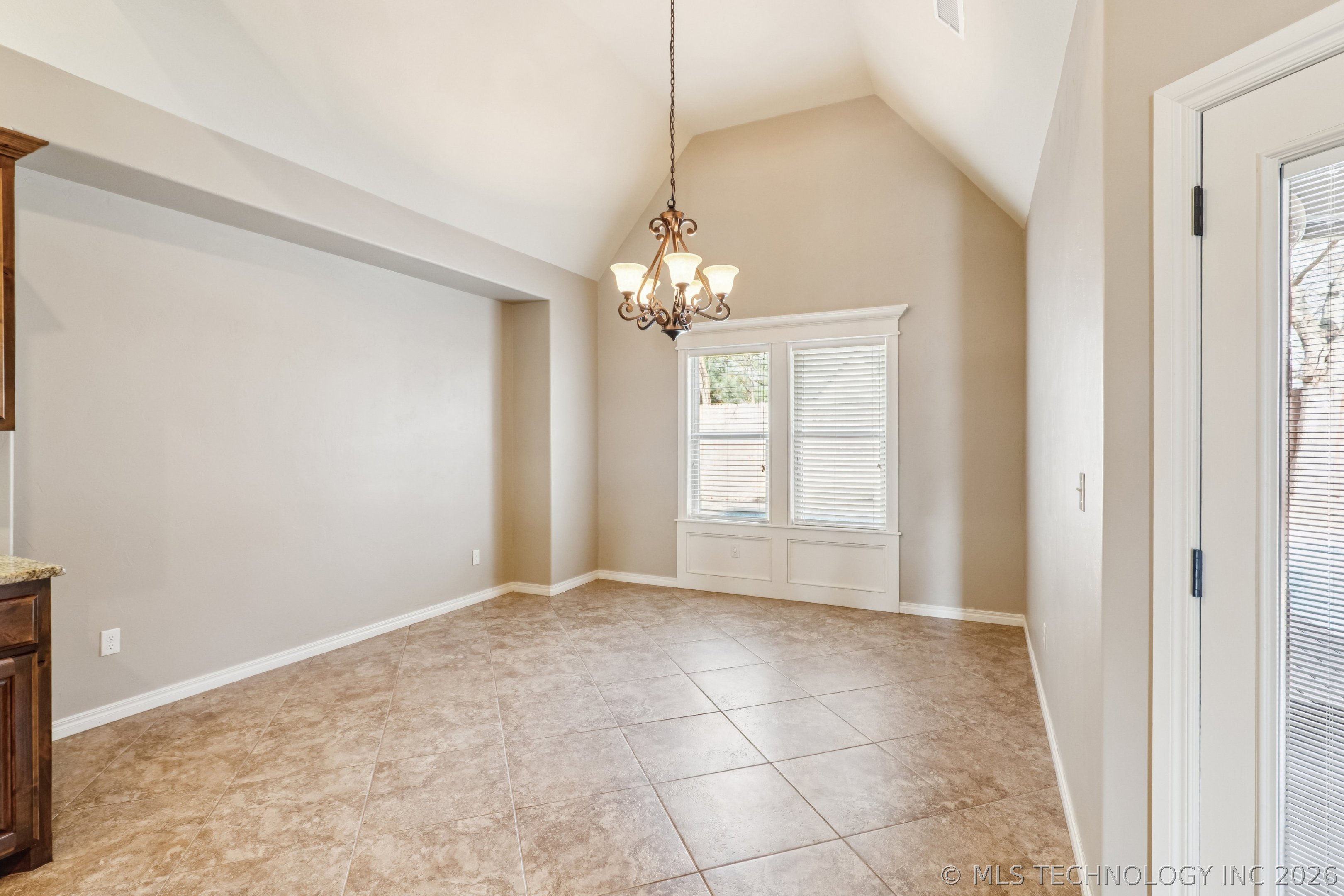 3726 S Fir Boulevard Property Photo 21