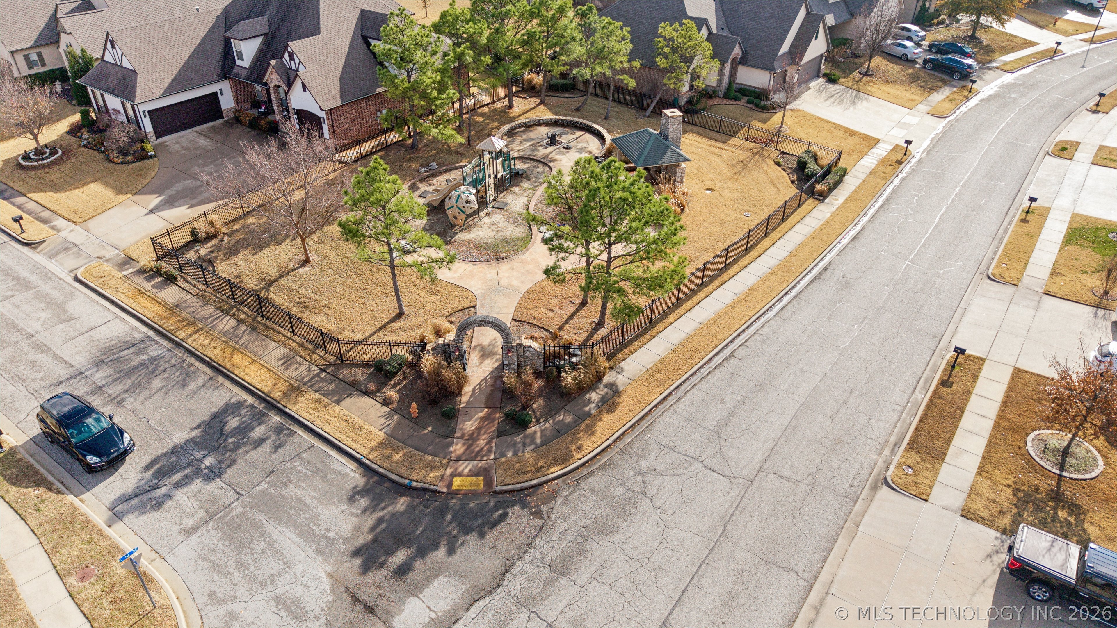 3726 S Fir Boulevard Property Photo 58