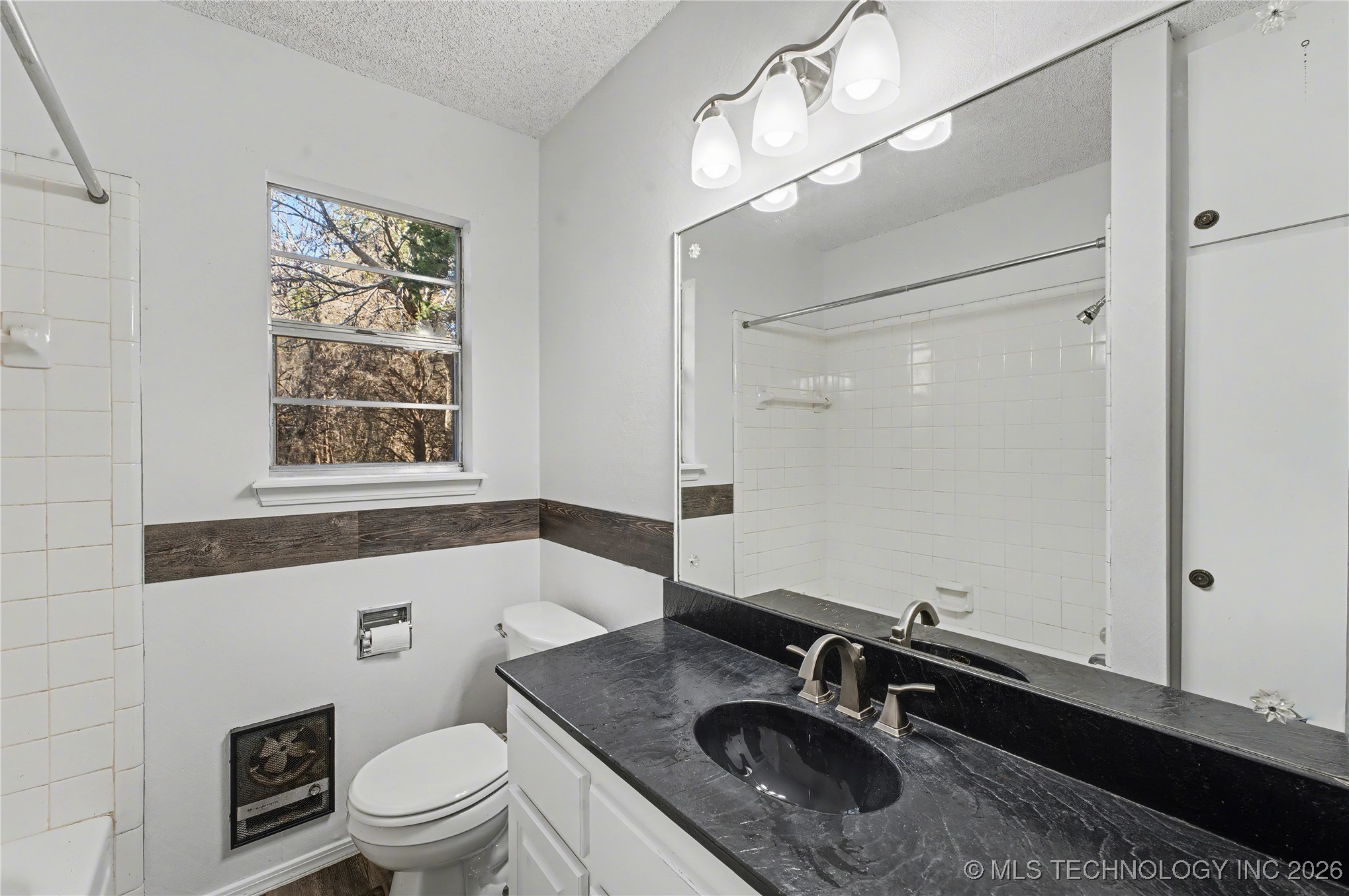 1454 N 337th West Avenue Property Photo 20