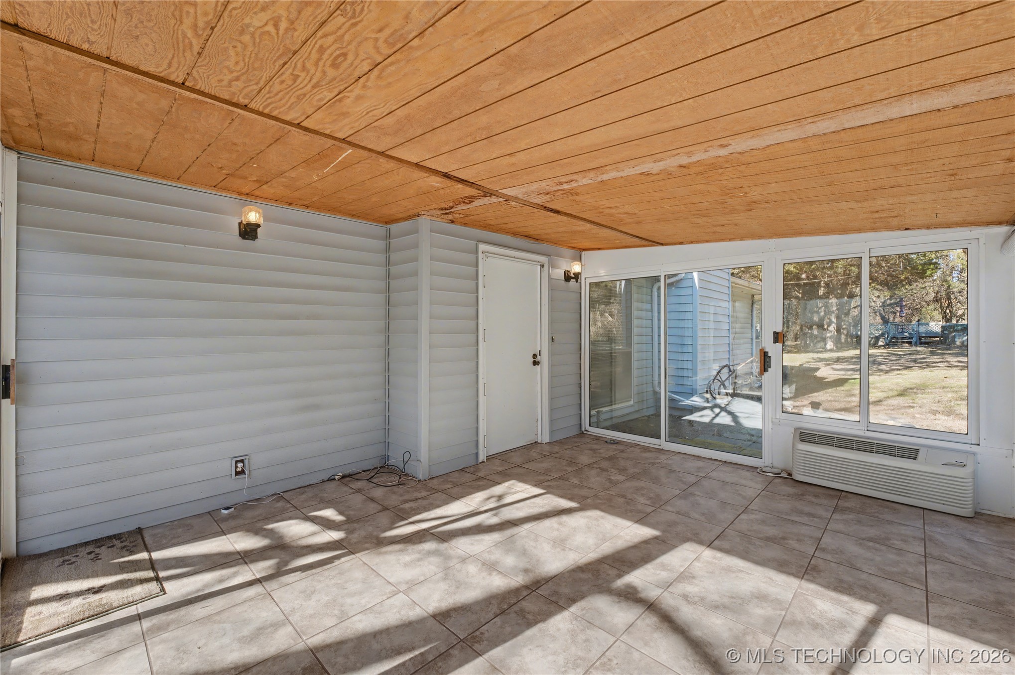 1454 N 337th West Avenue Property Photo 26