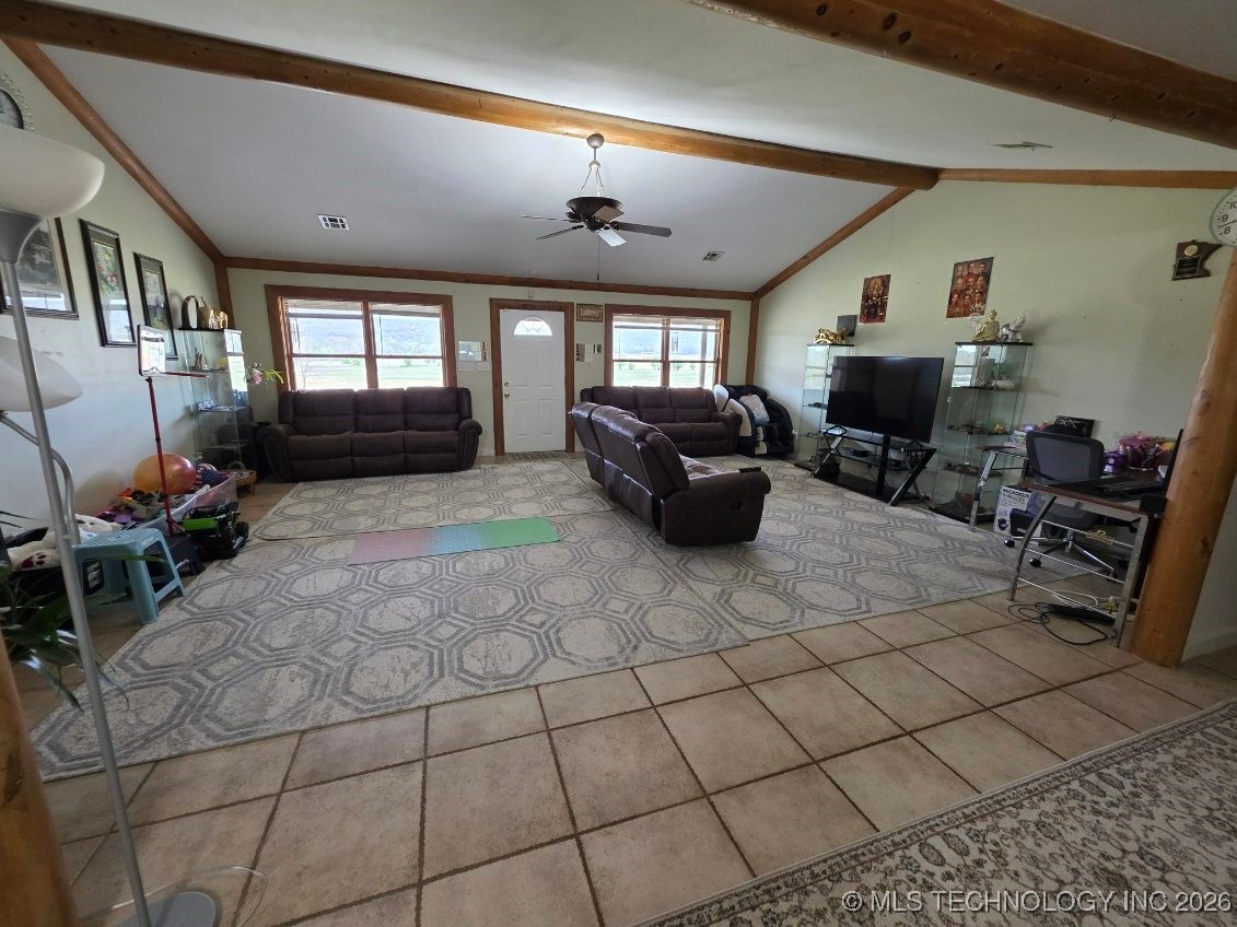 463388 E 1093 Road W Property Photo 4