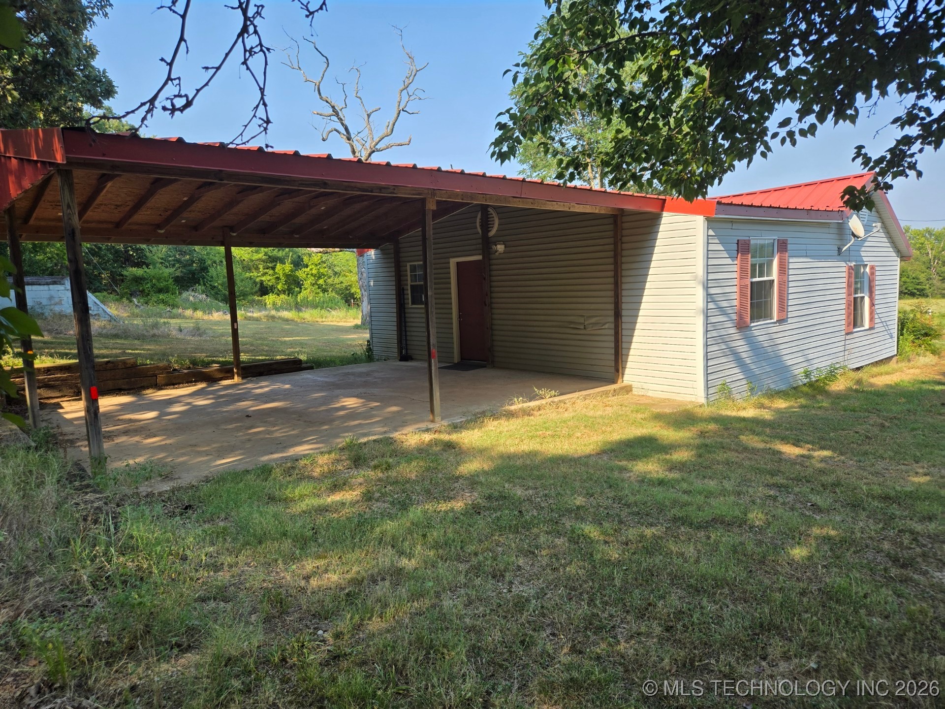463388 E 1093 Road W Property Photo 12
