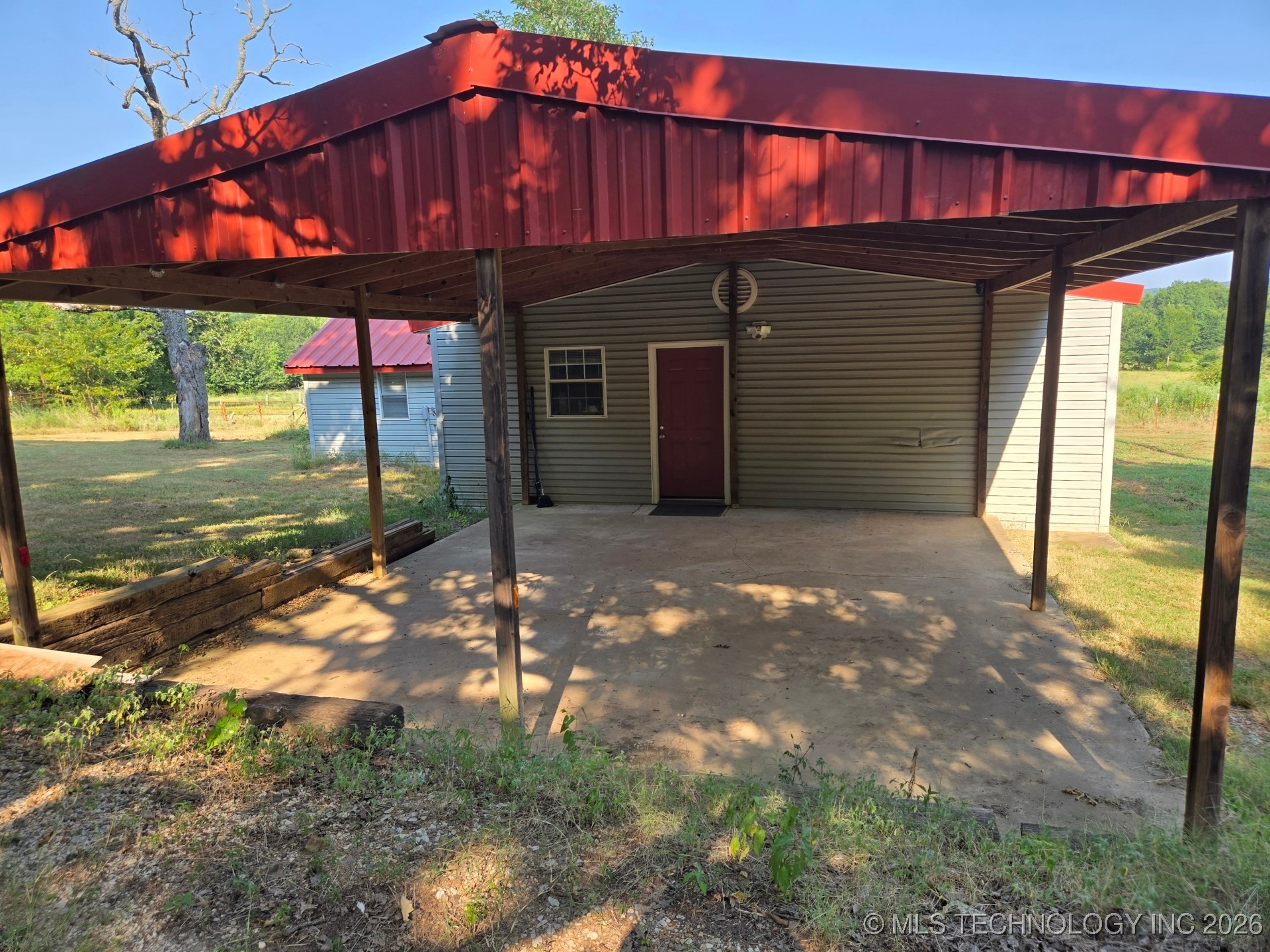 463388 E 1093 Road W Property Photo 13