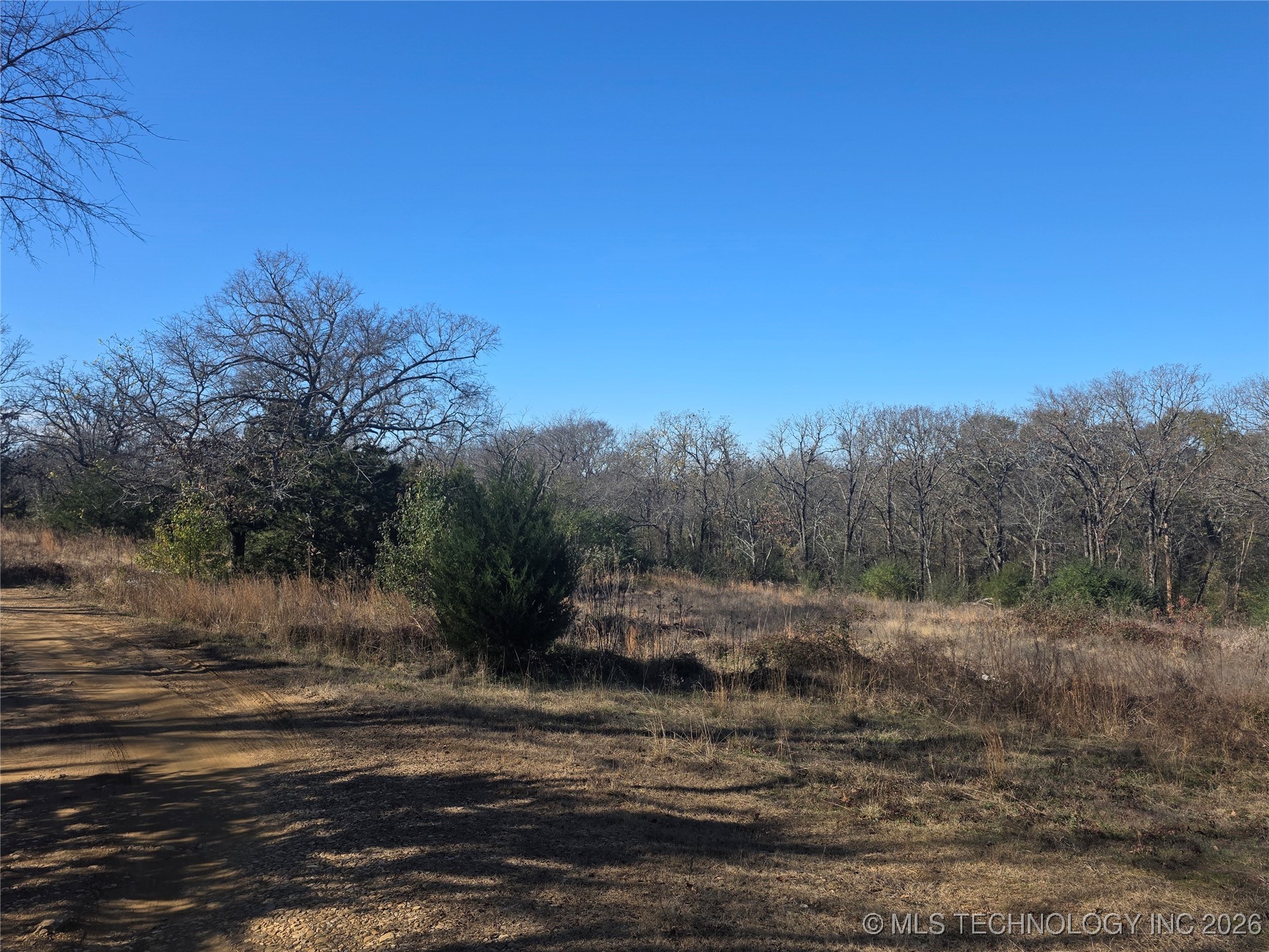 463388 E 1093 Road W Property Photo 20