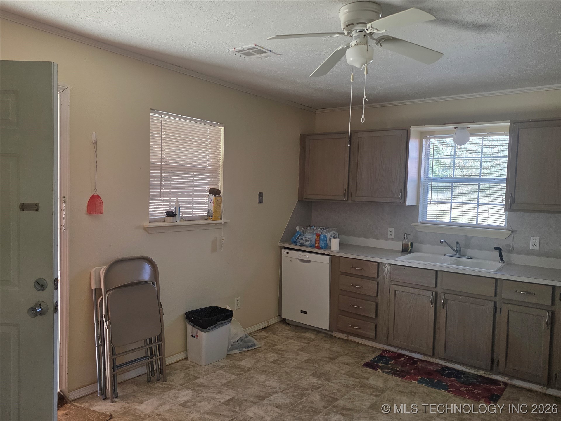 463388 E 1093 Road W Property Photo 34