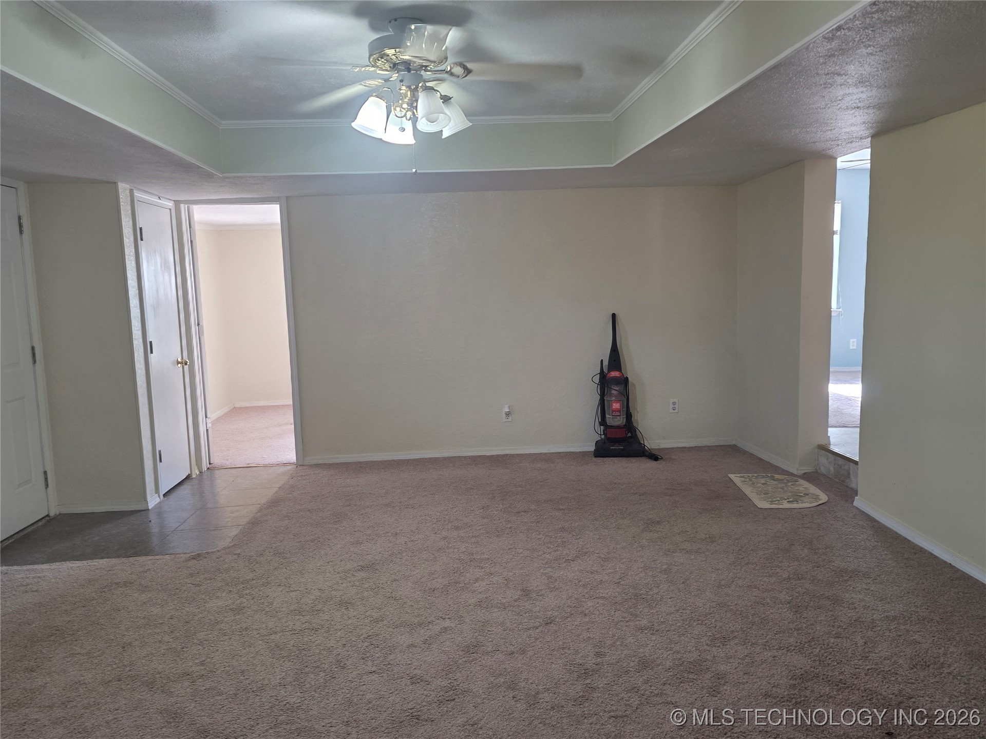 463388 E 1093 Road W Property Photo 38