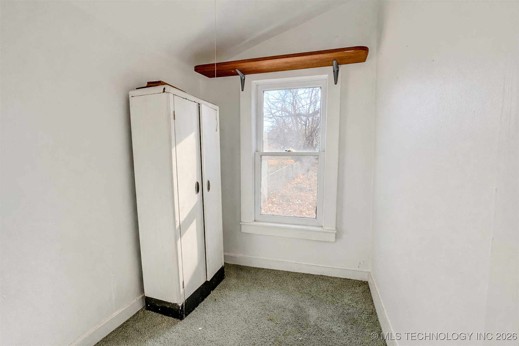 402 E Main Street Property Photo 19