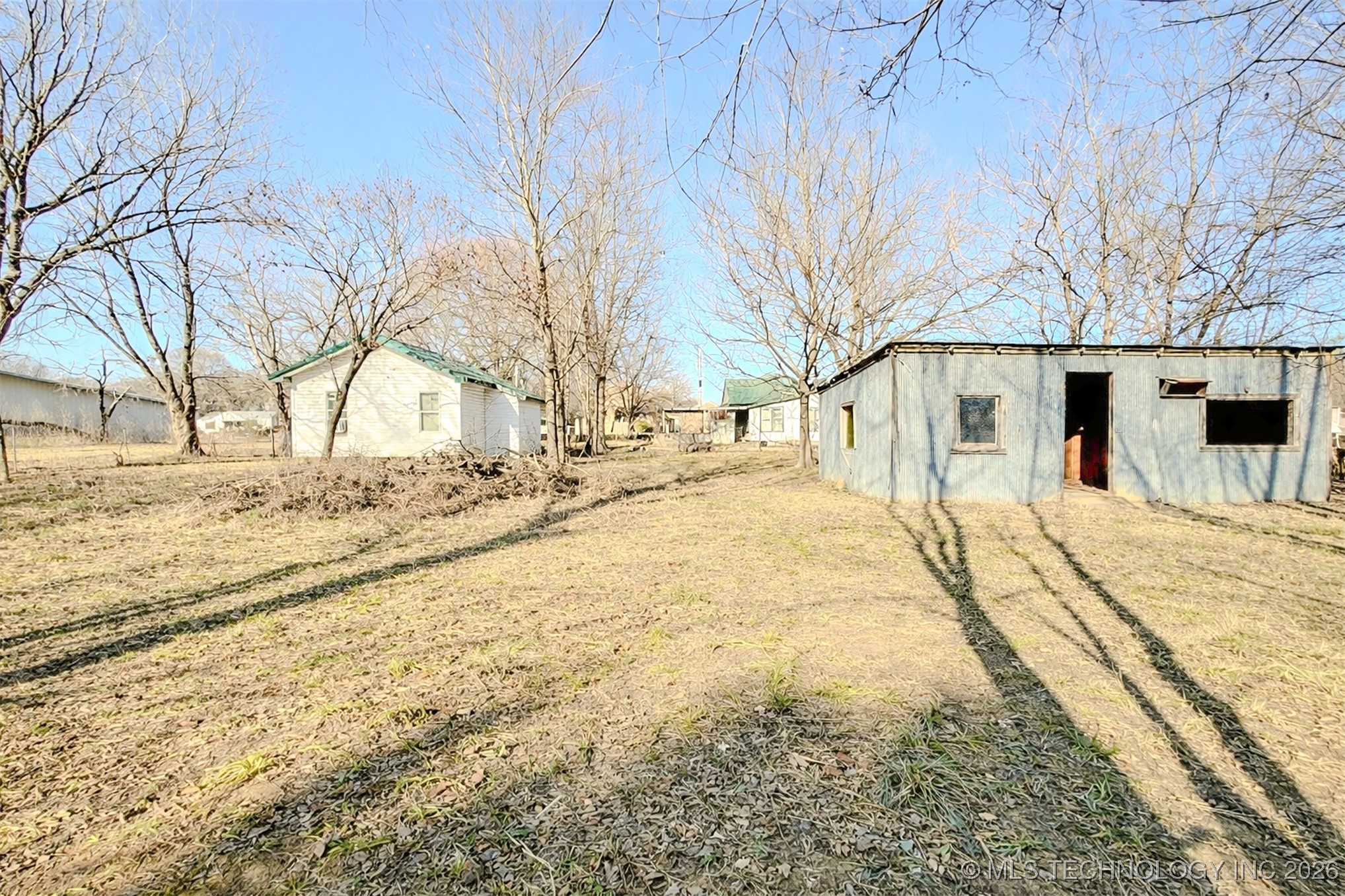 402 E Main Street Property Photo 28