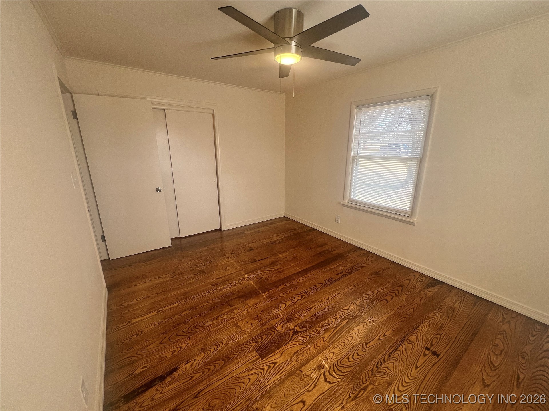 409 W Washington Street Property Photo 15