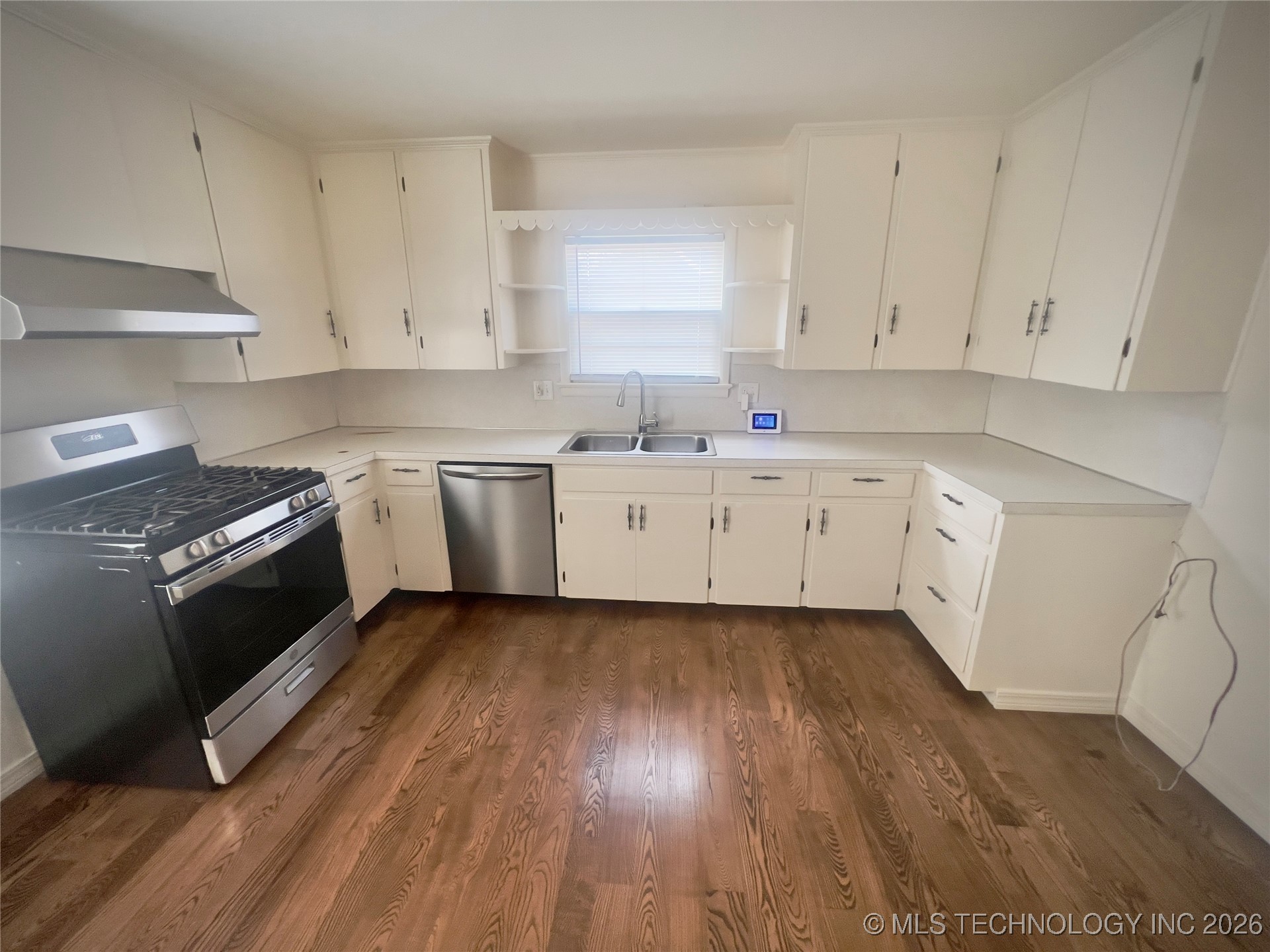 409 W Washington Street Property Photo 19