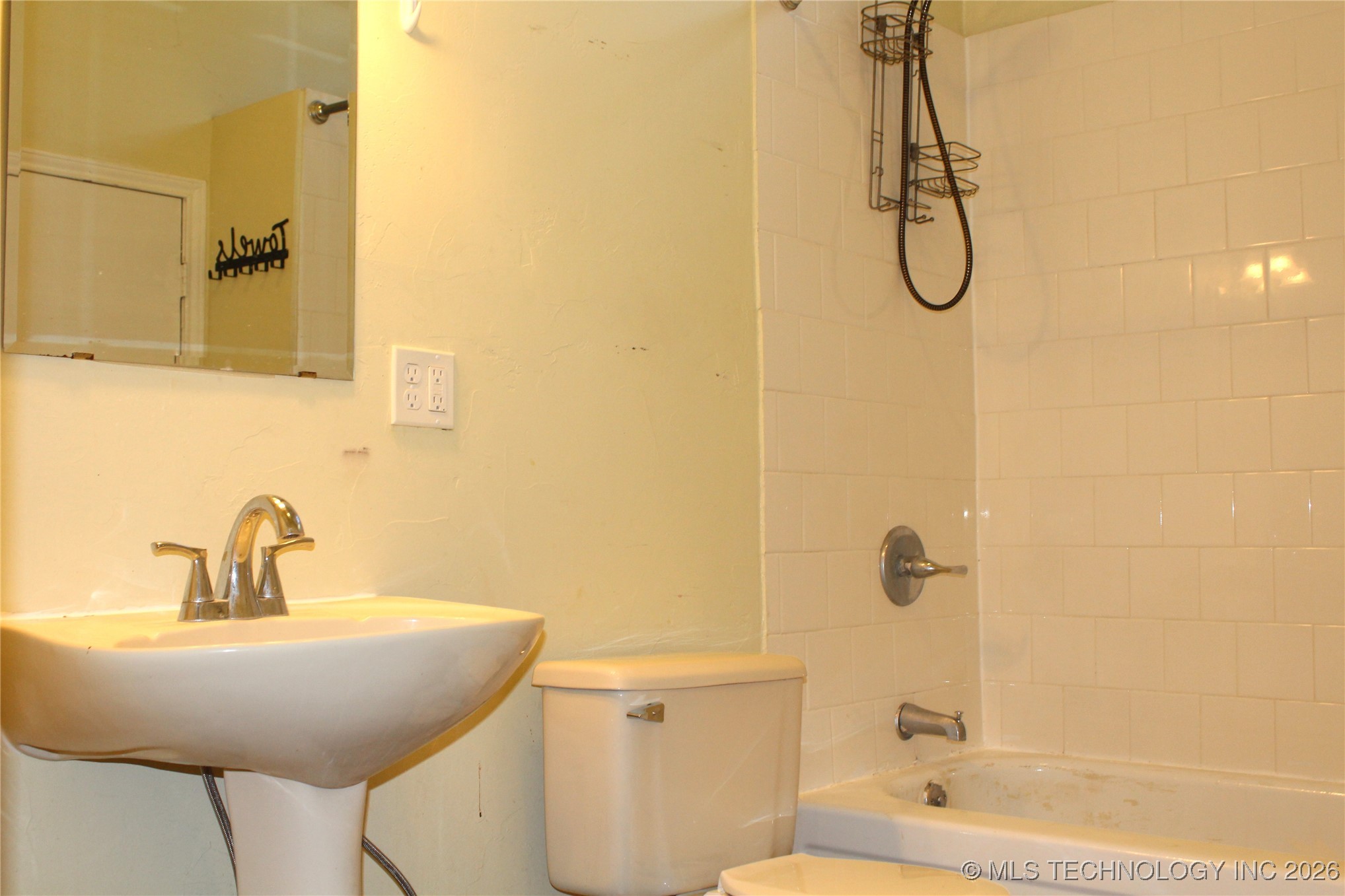 709 N 6th Property Photo 10