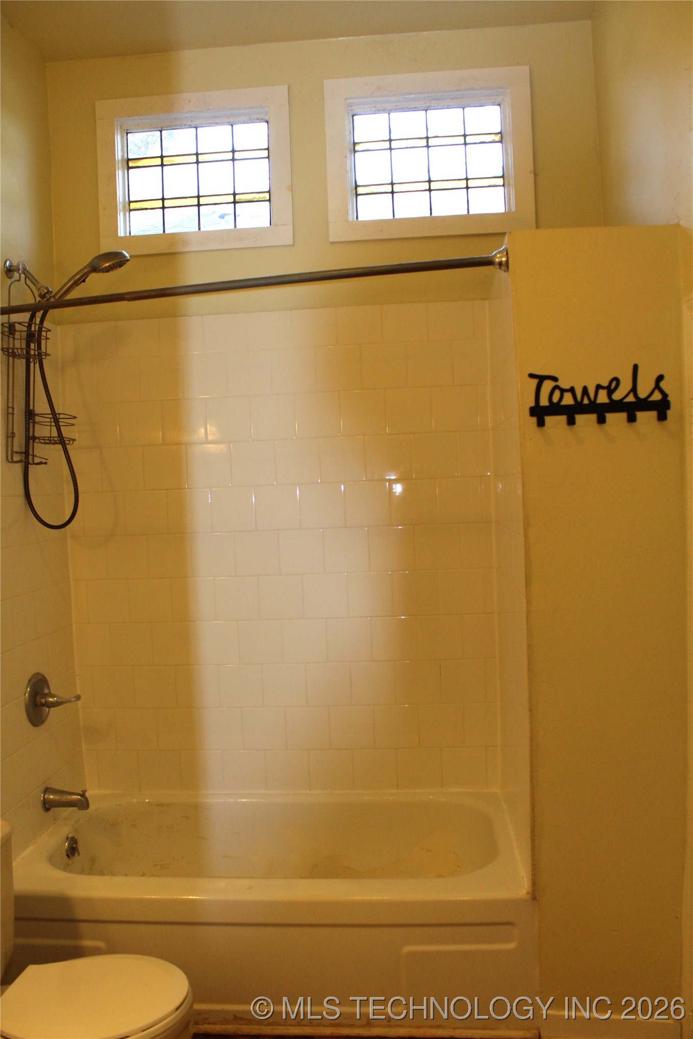 709 N 6th Property Photo 12