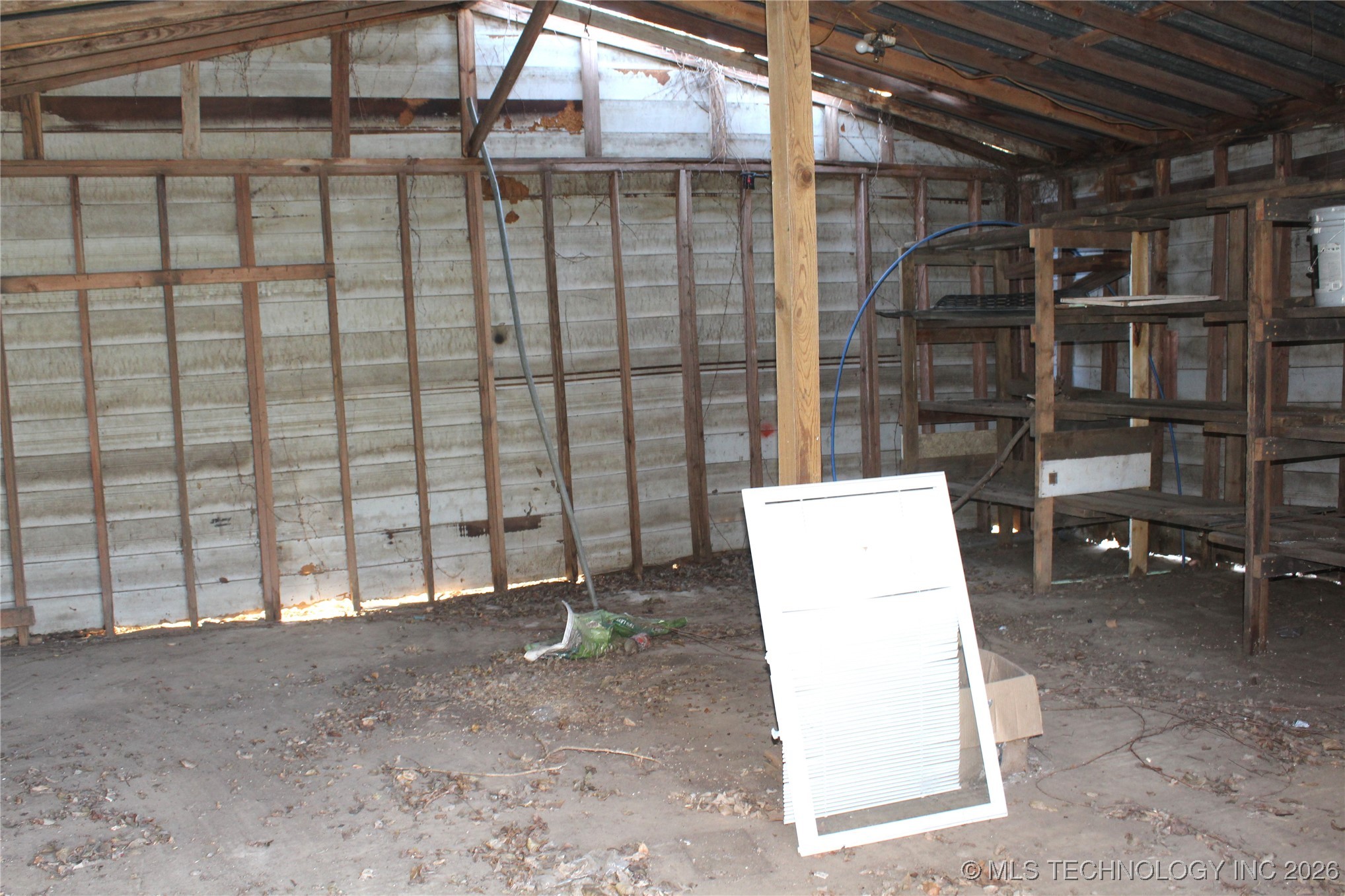 709 N 6th Property Photo 22