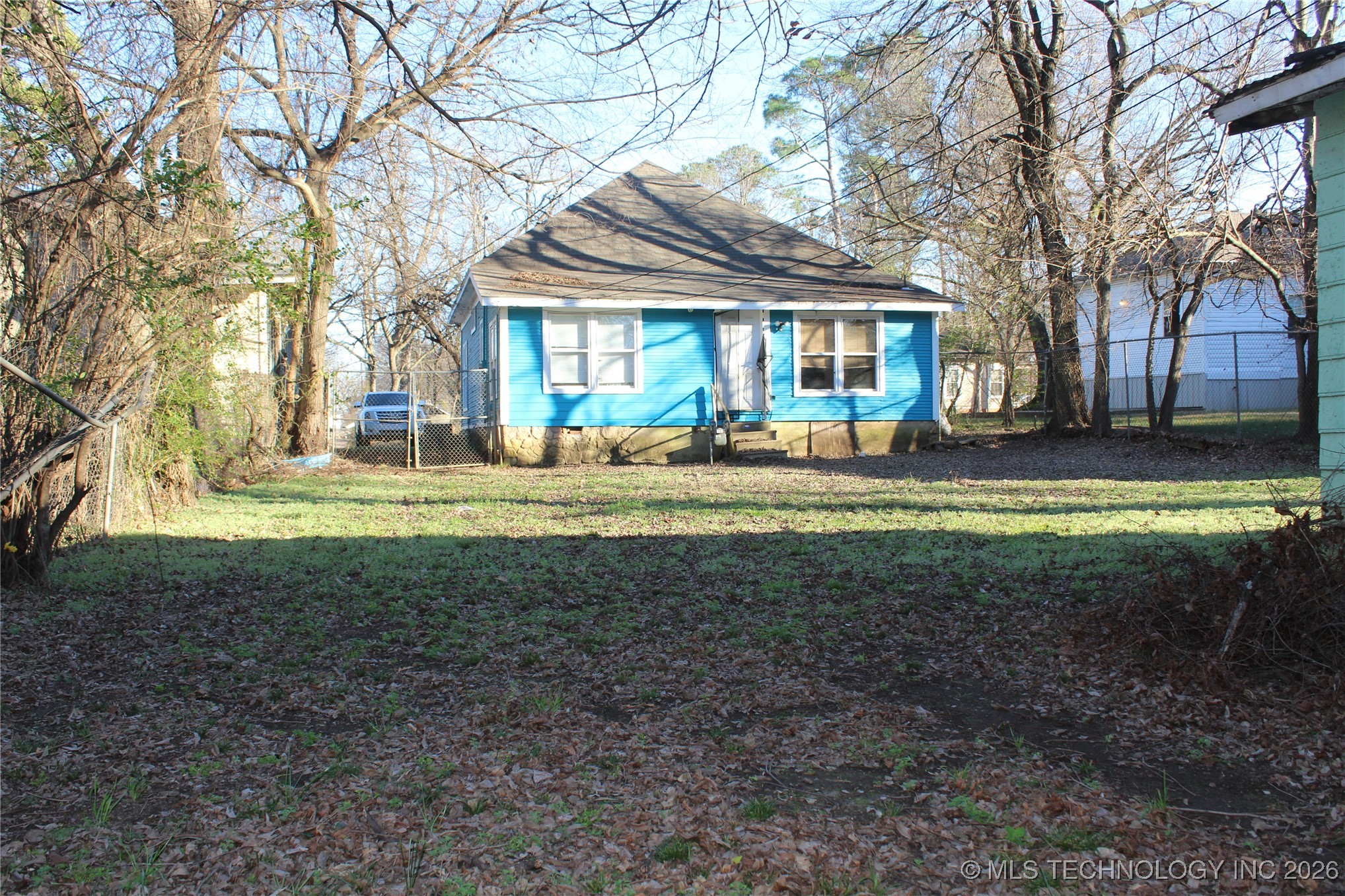 709 N 6th Property Photo 25