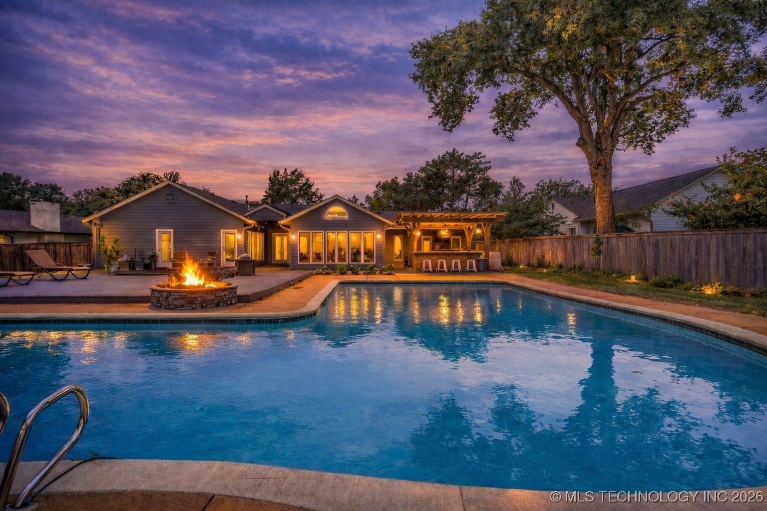 2871 S Gary Avenue Property Photo 3