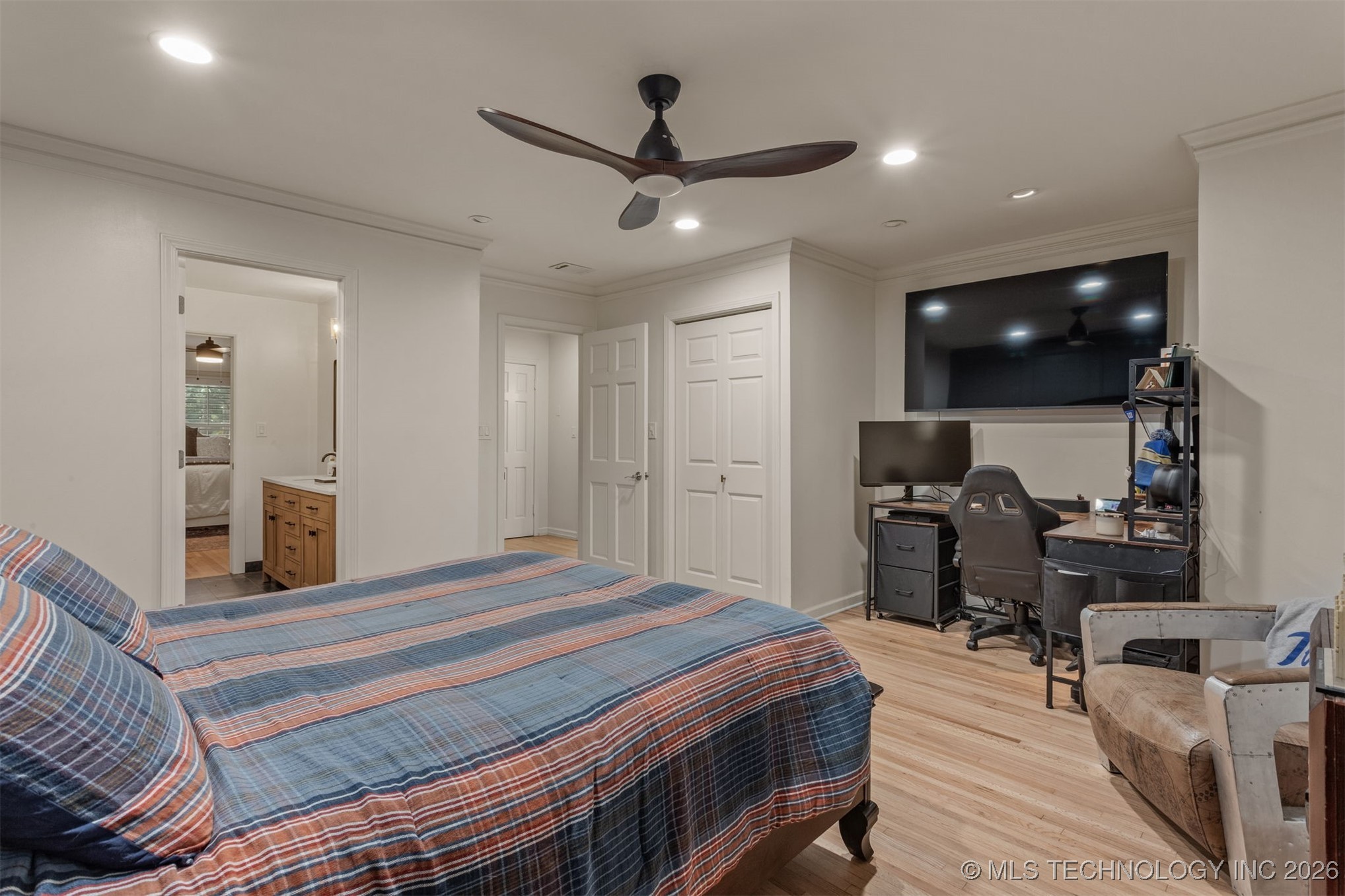 2871 S Gary Avenue Property Photo 29