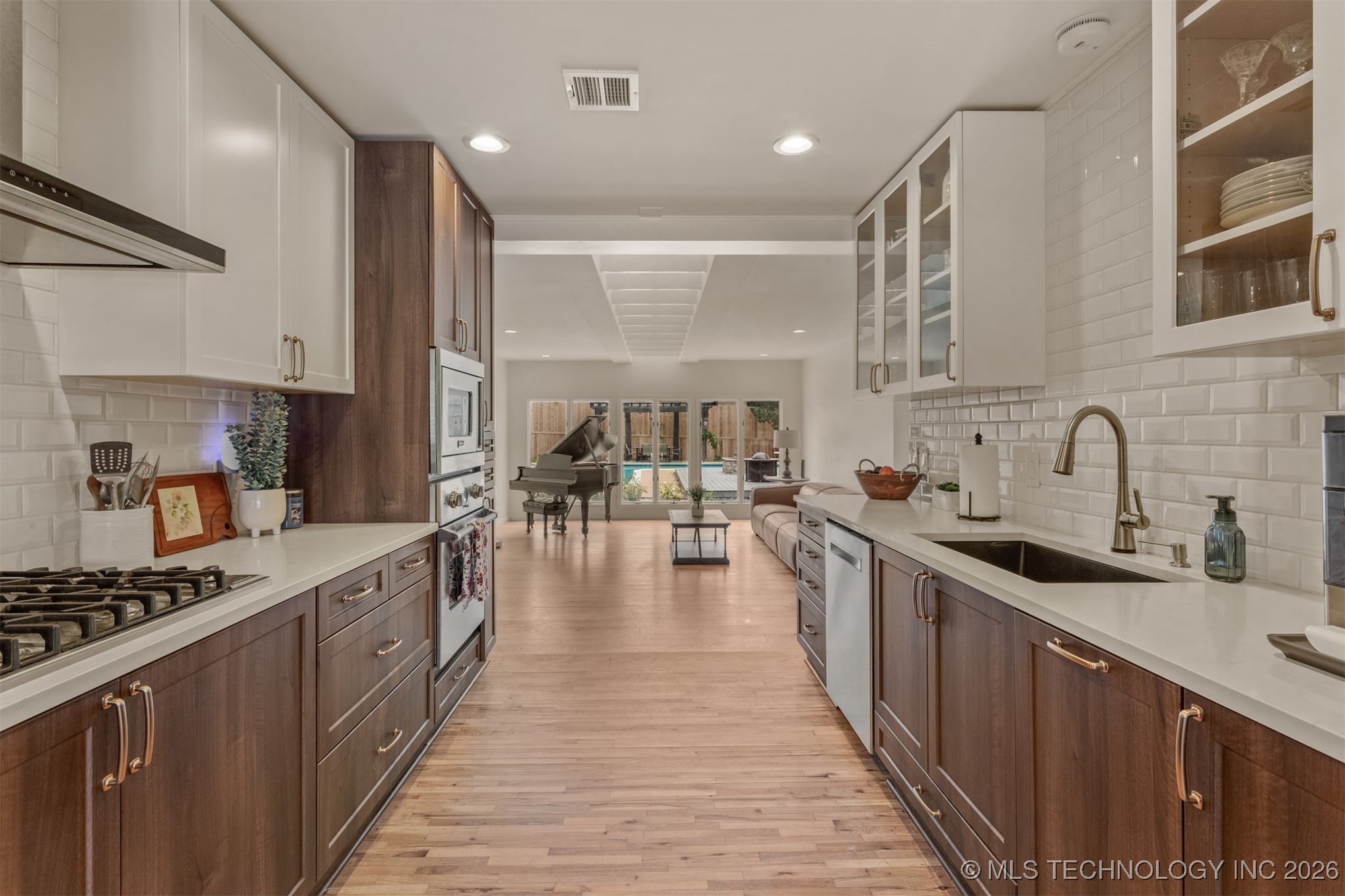 2871 S Gary Avenue Property Photo 50