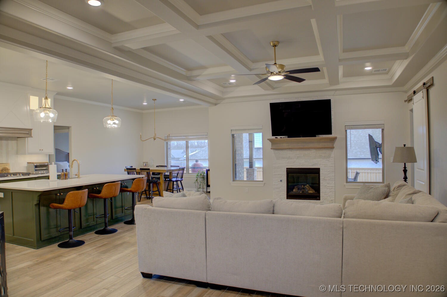 2904 S 8th Street Property Photo 6