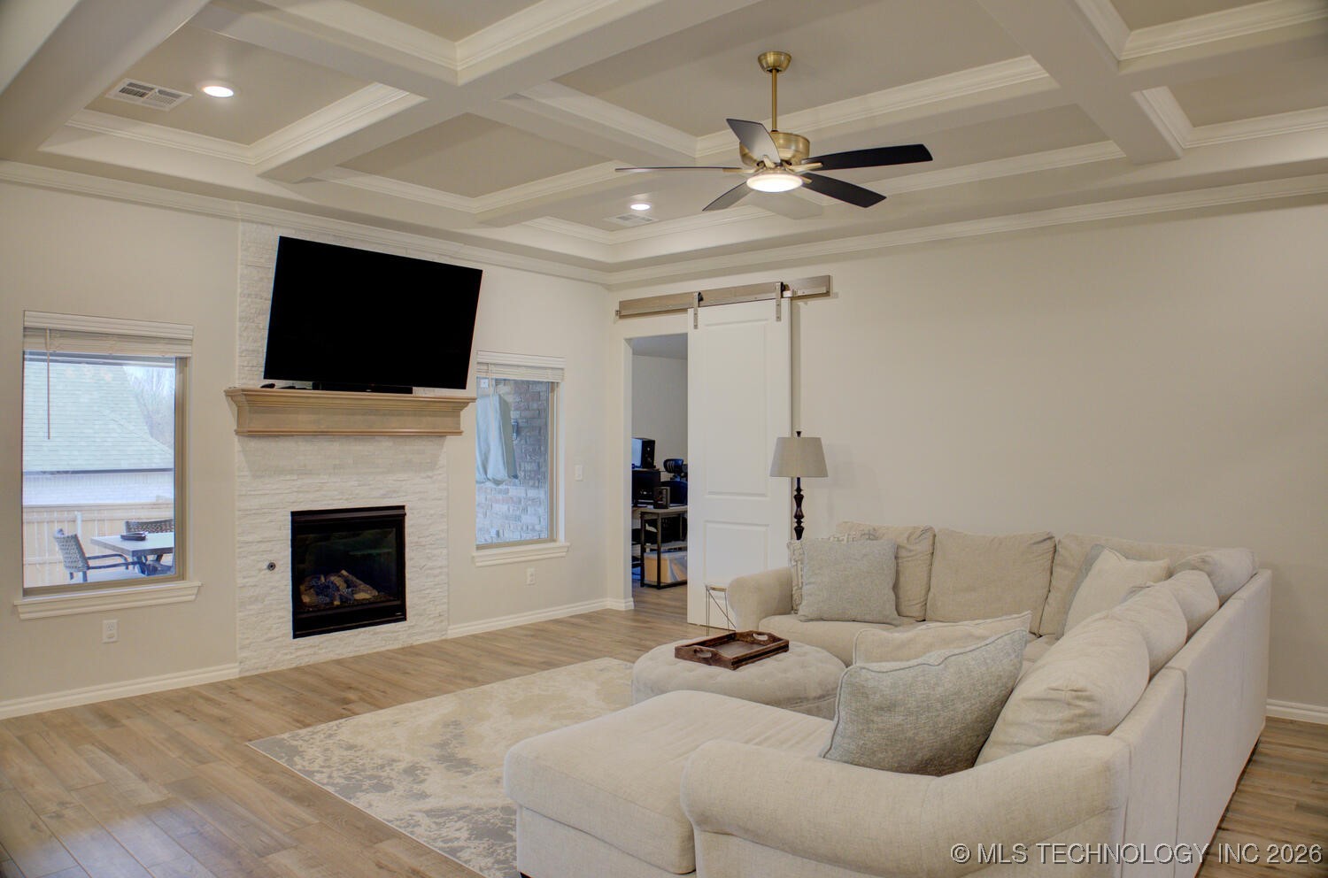 2904 S 8th Street Property Photo 8