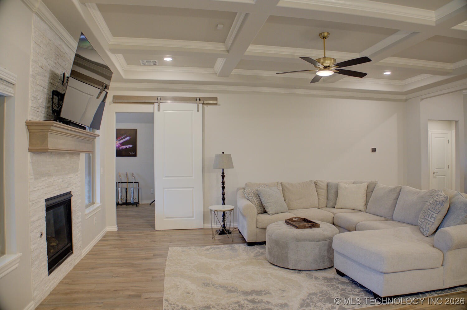 2904 S 8th Street Property Photo 9