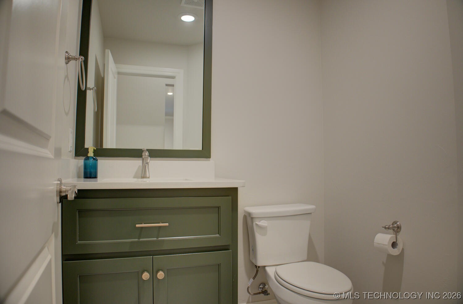 2904 S 8th Street Property Photo 23