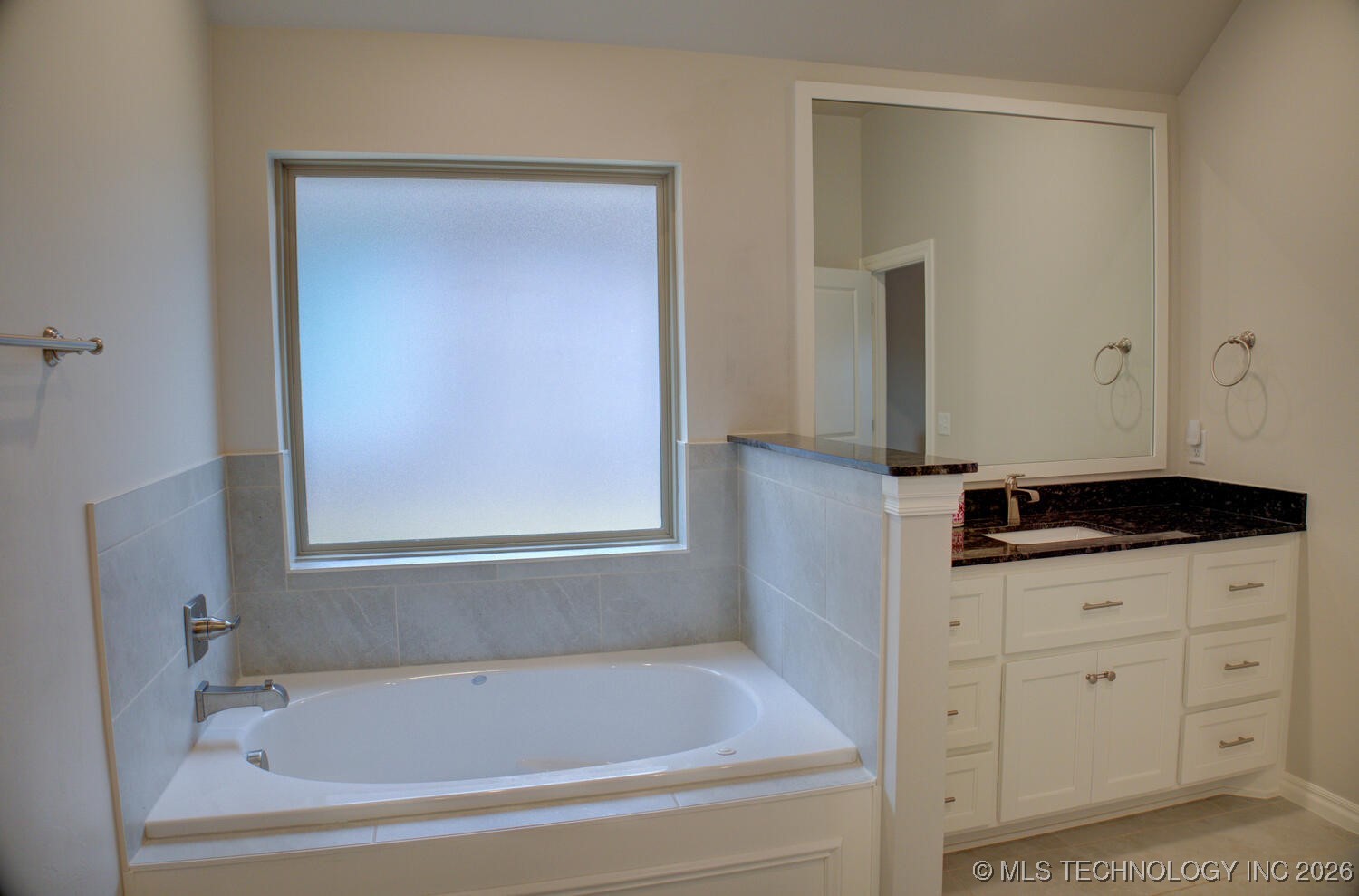 2904 S 8th Street Property Photo 31