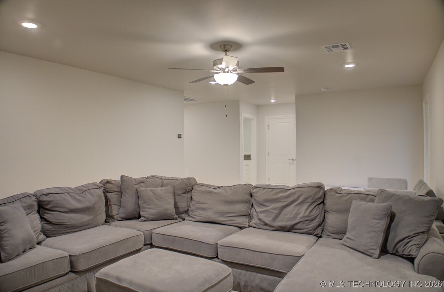 2904 S 8th Street Property Photo 40