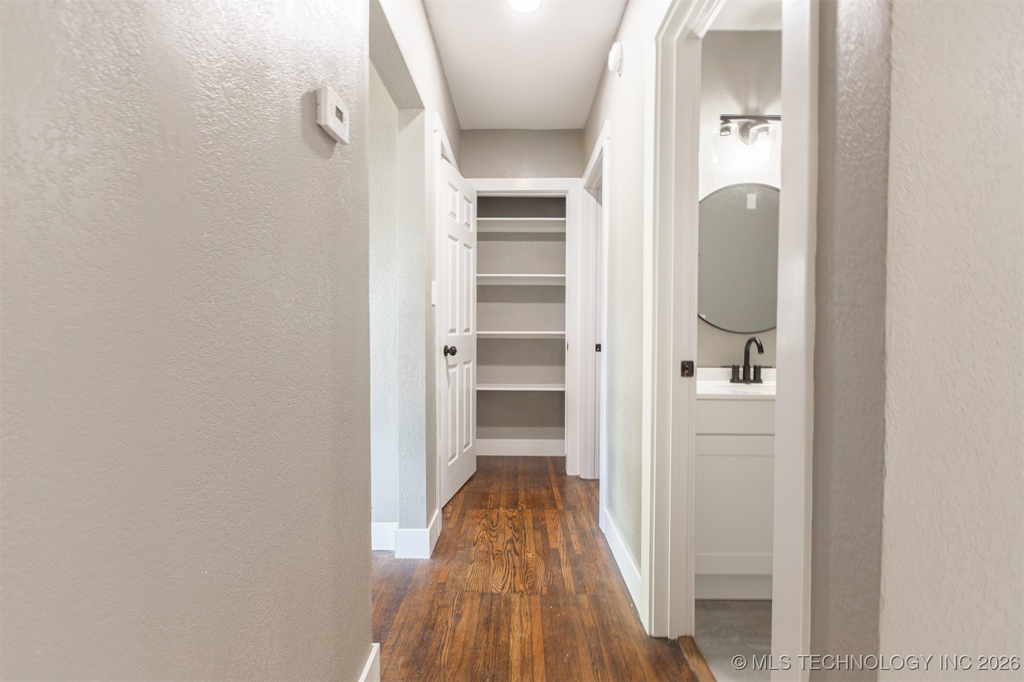 812 N Delaware Place Property Photo 13