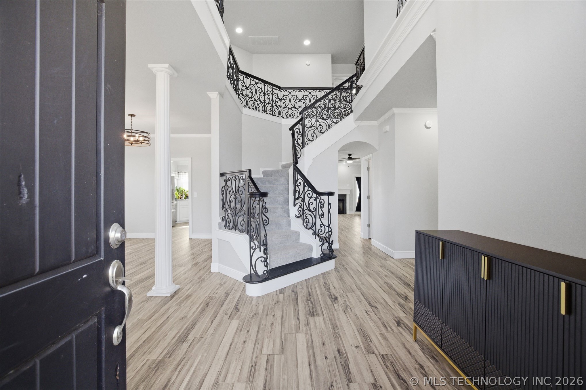 6909 E Galveston Street Property Photo 2