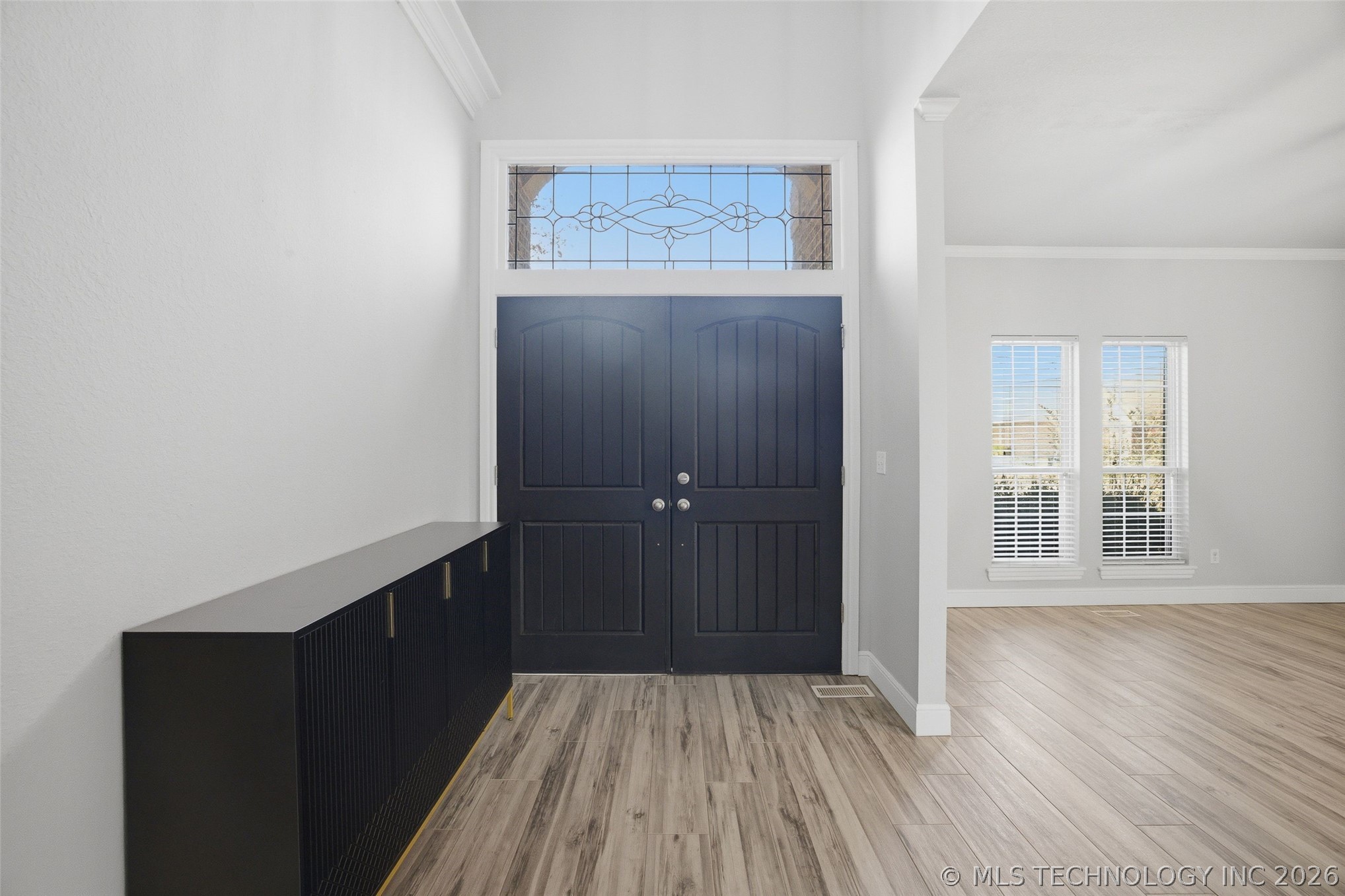6909 E Galveston Street Property Photo 8