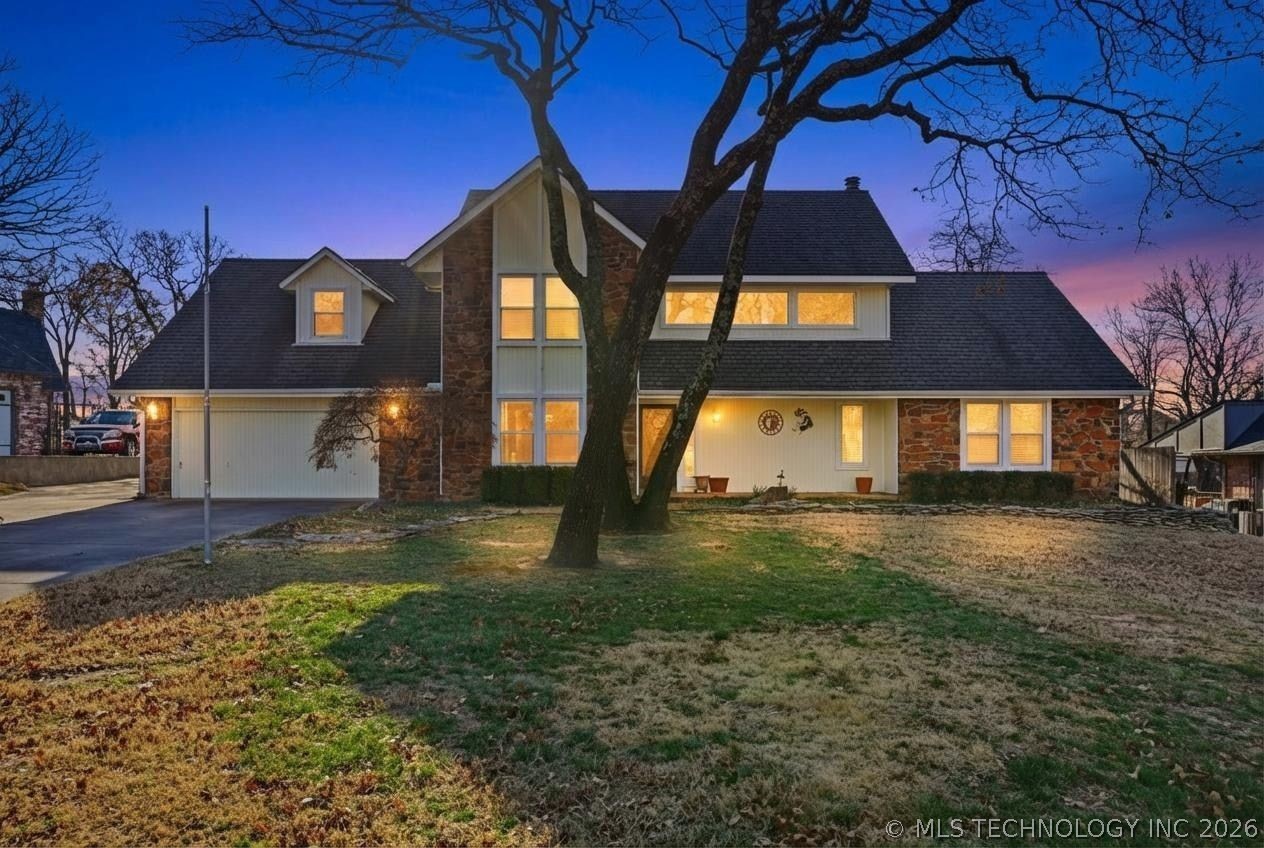 521 Pioneer Road Property Photo 2