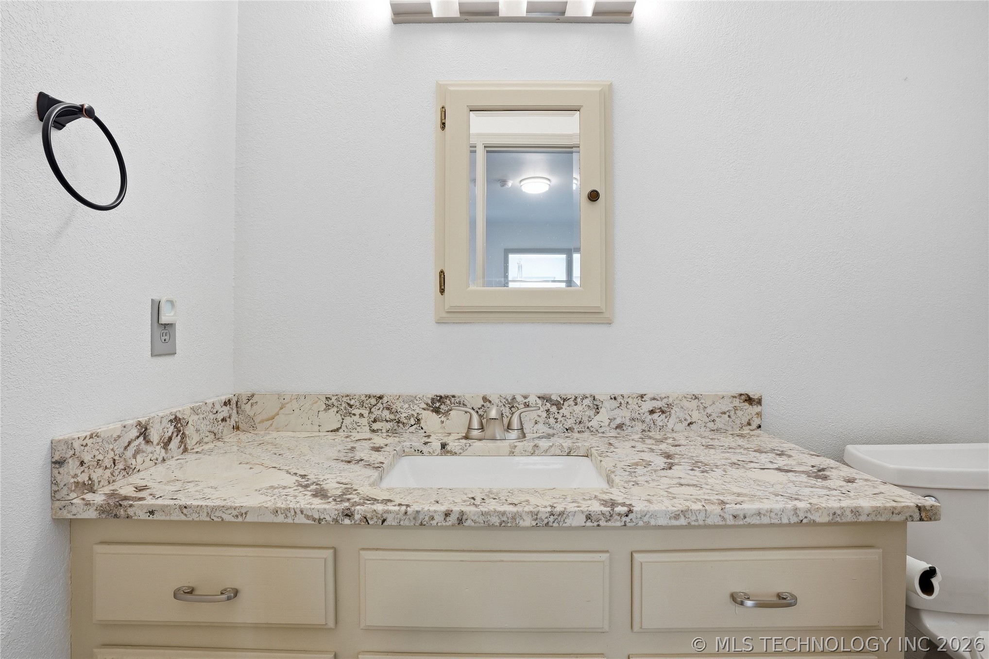 521 Pioneer Road Property Photo 30