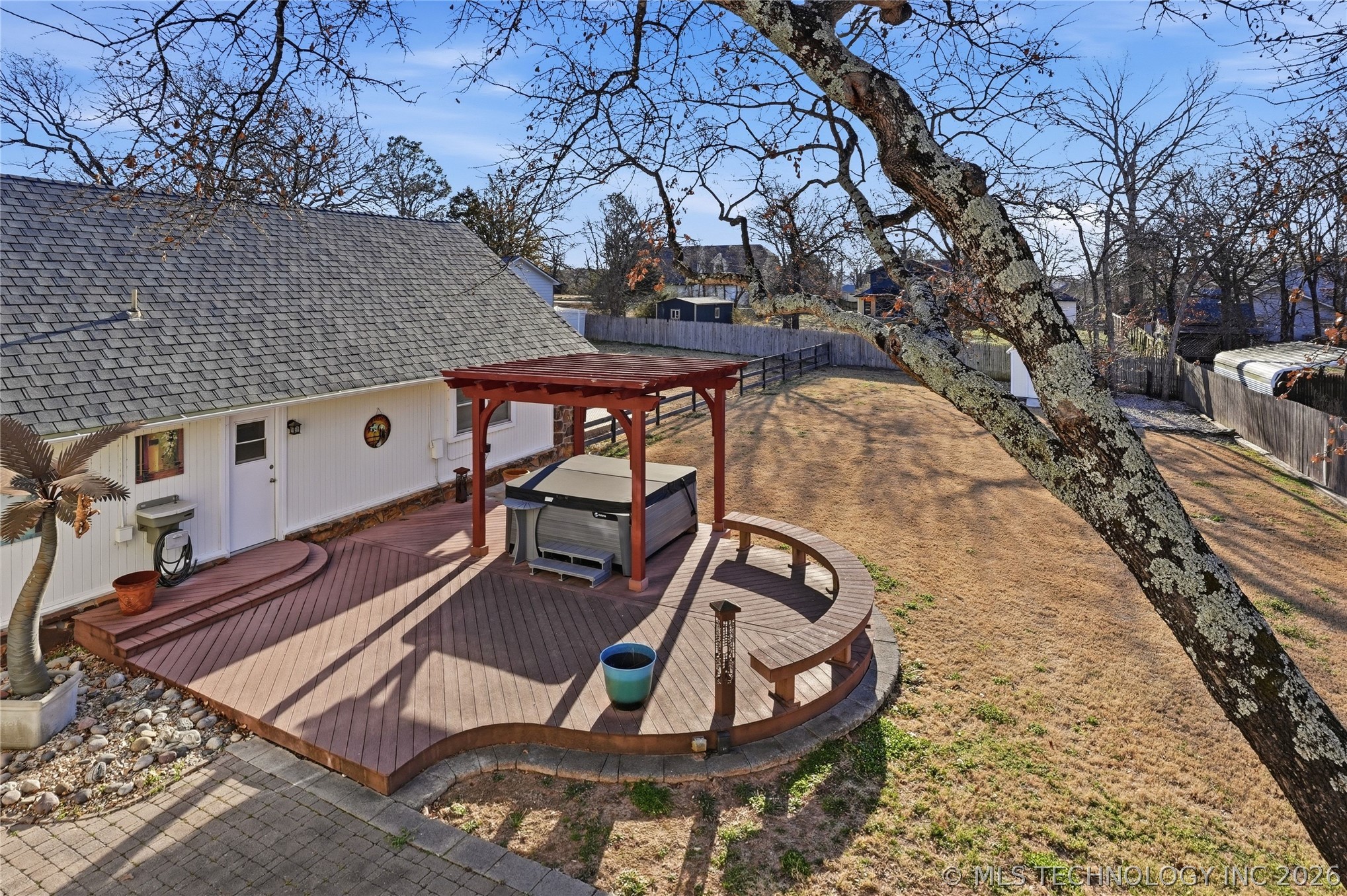 521 Pioneer Road Property Photo 44