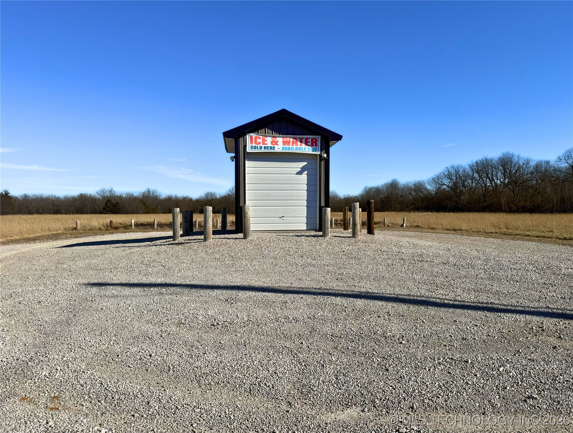 10477 N Cincinnati Avenue Property Photo 1