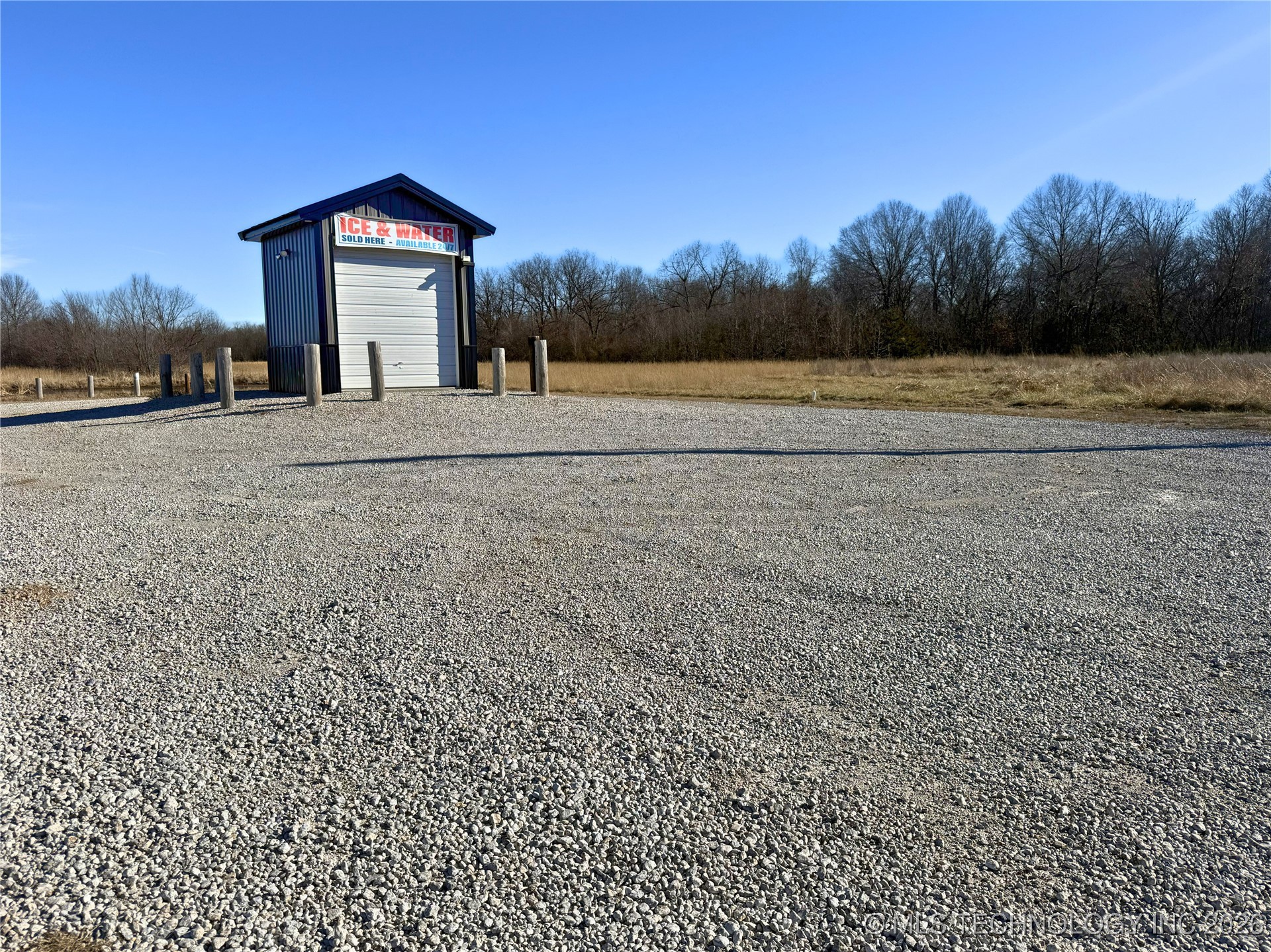 10477 N Cincinnati Avenue Property Photo 7