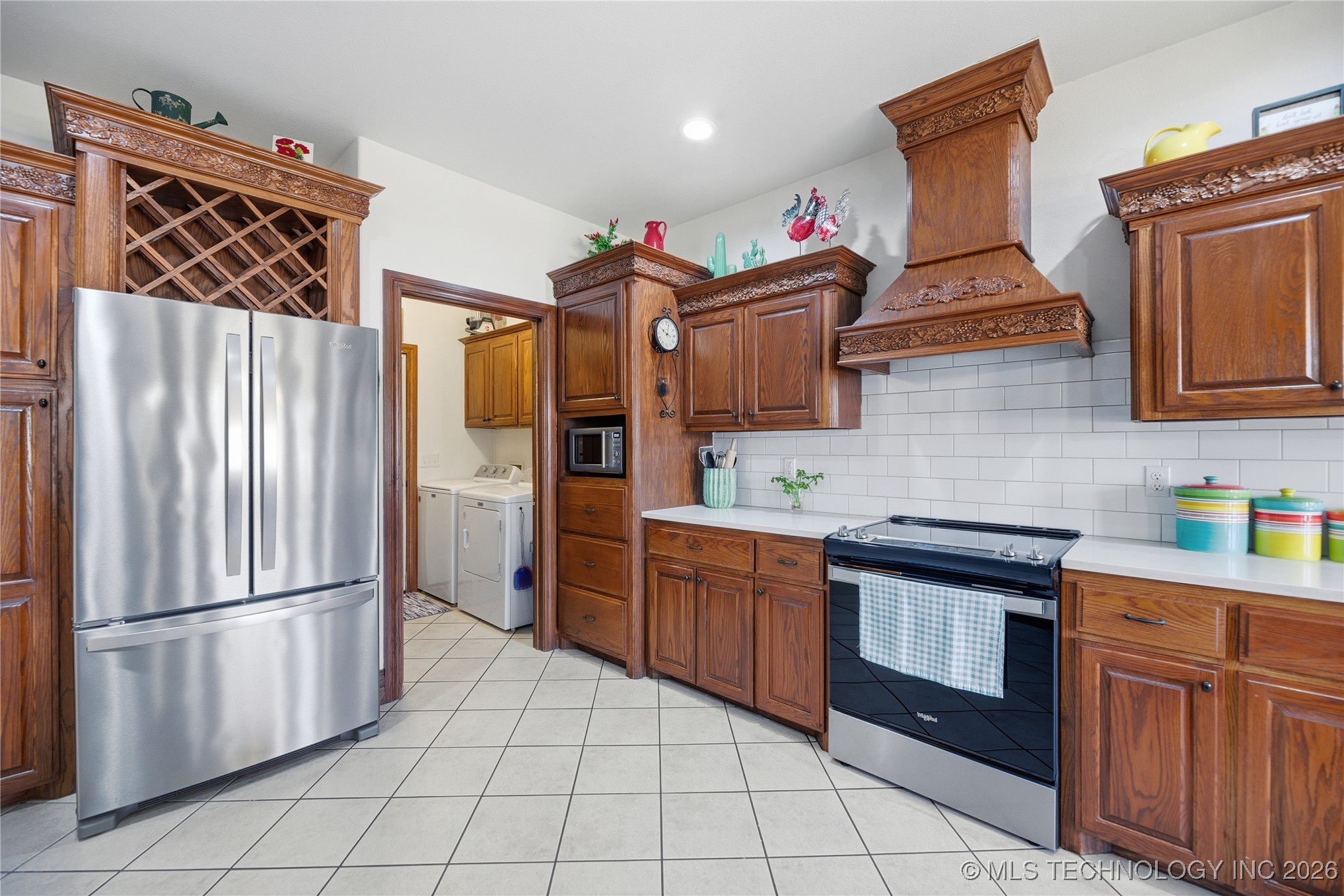 1515 Redwood Place Property Photo 9