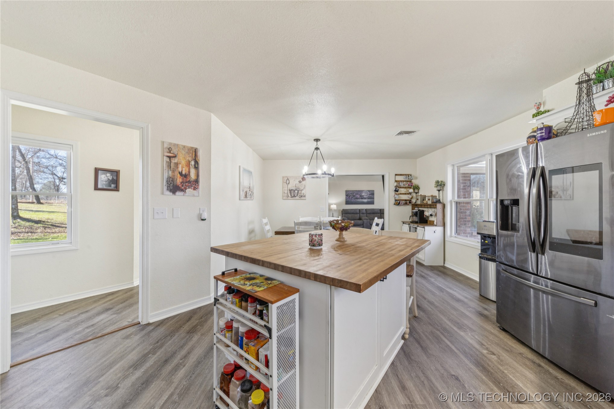 1701 N Hopi Street Property Photo 12