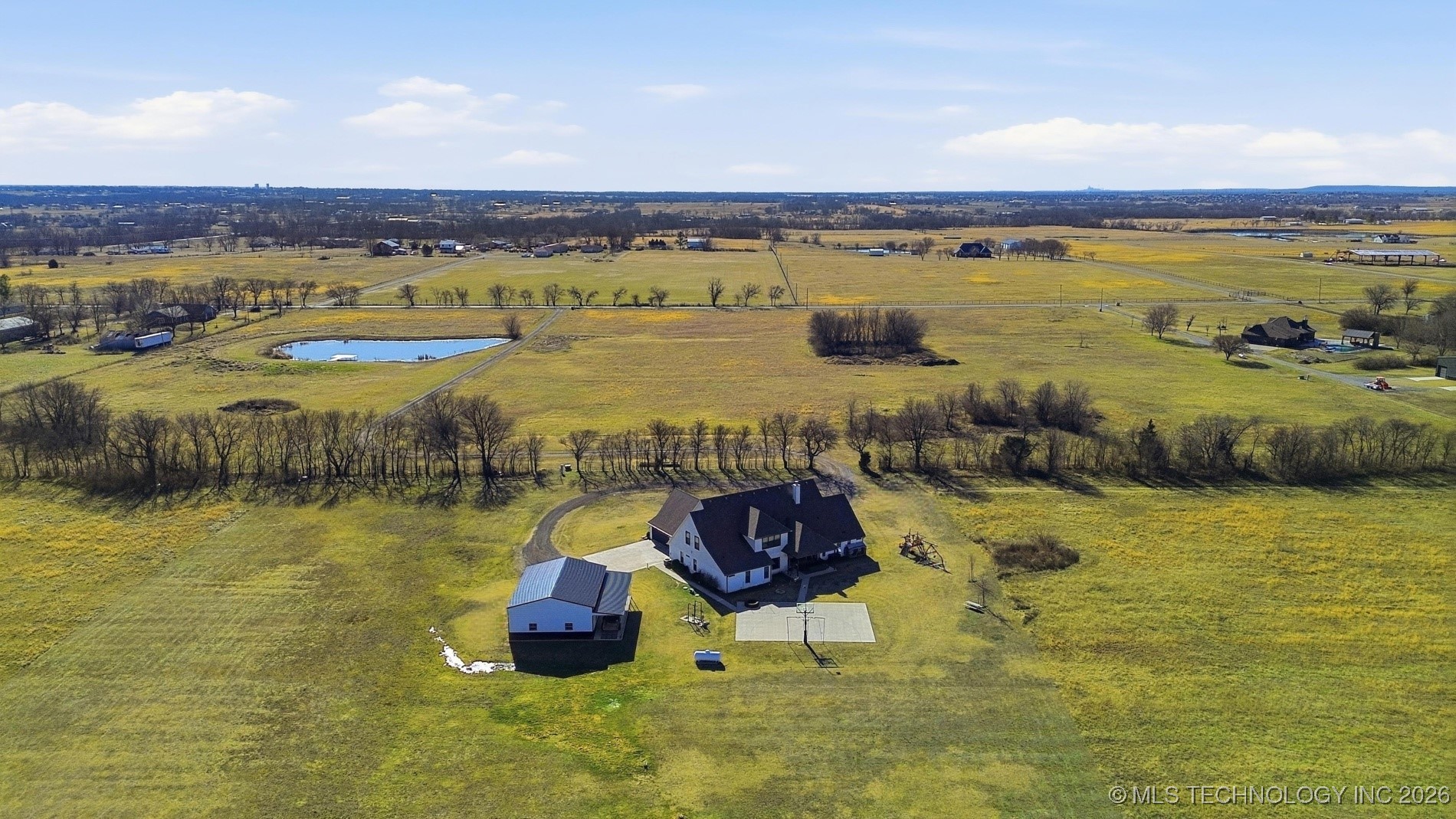 7657 E 166th Street N Property Photo 62