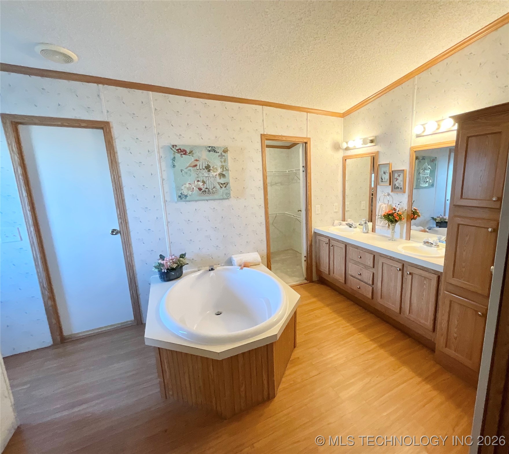 14115 Whispering Meadows Property Photo 13