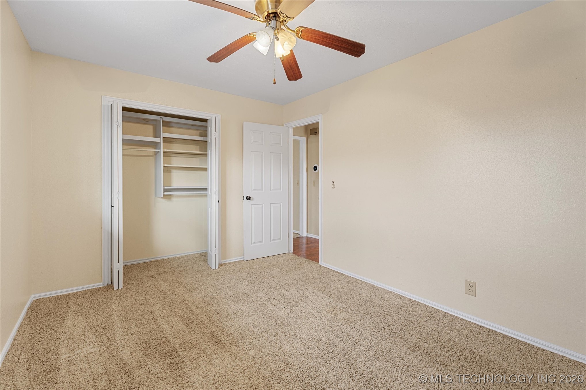 1001 May Lane Property Photo 17