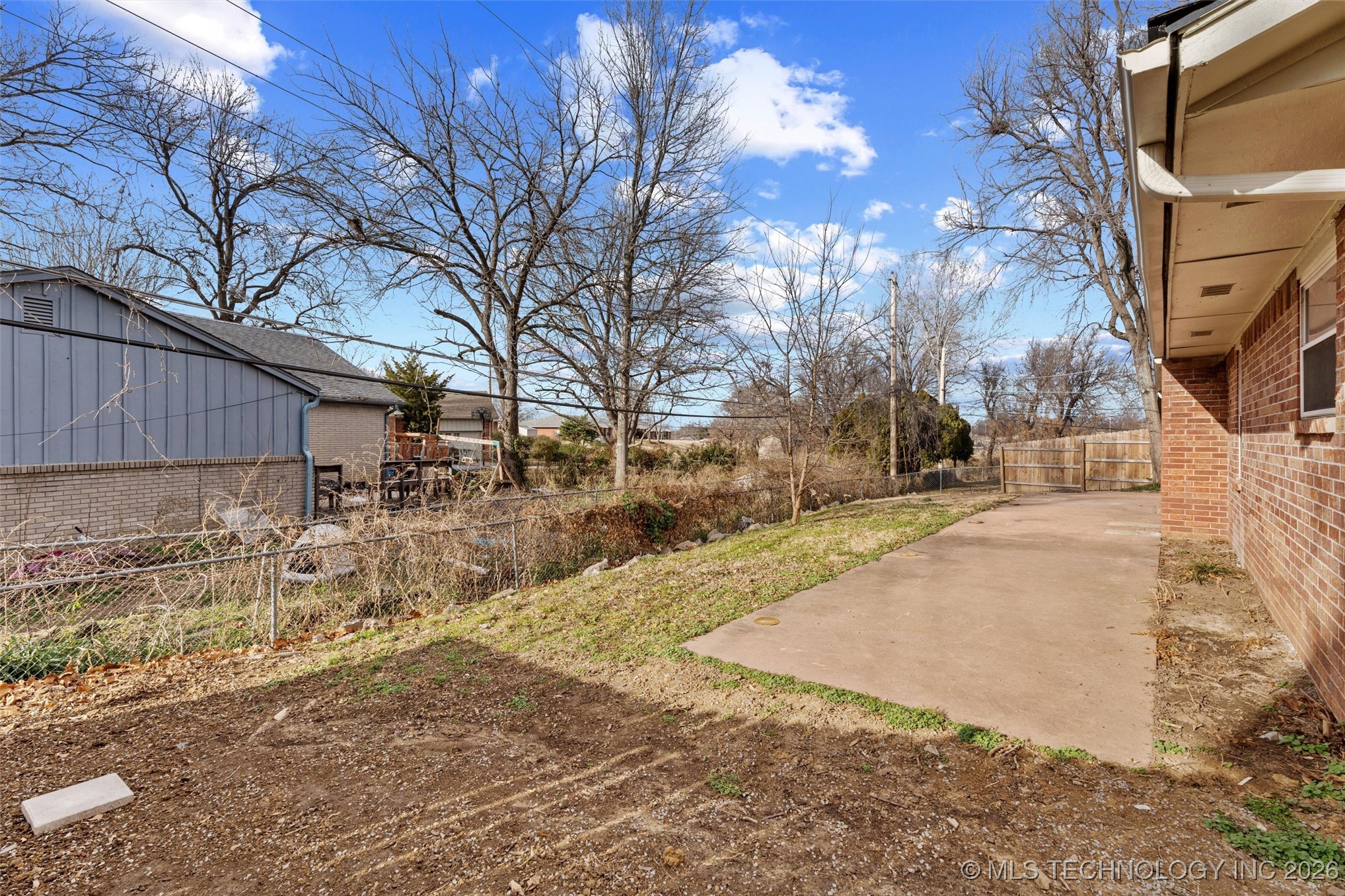 1001 May Lane Property Photo 27