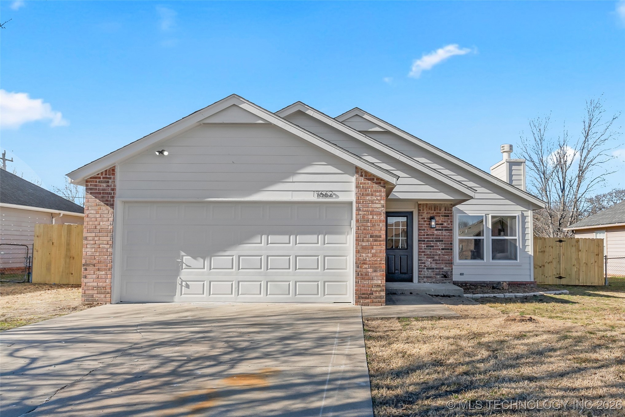 17662 S Tacoma Street Property Photo 1